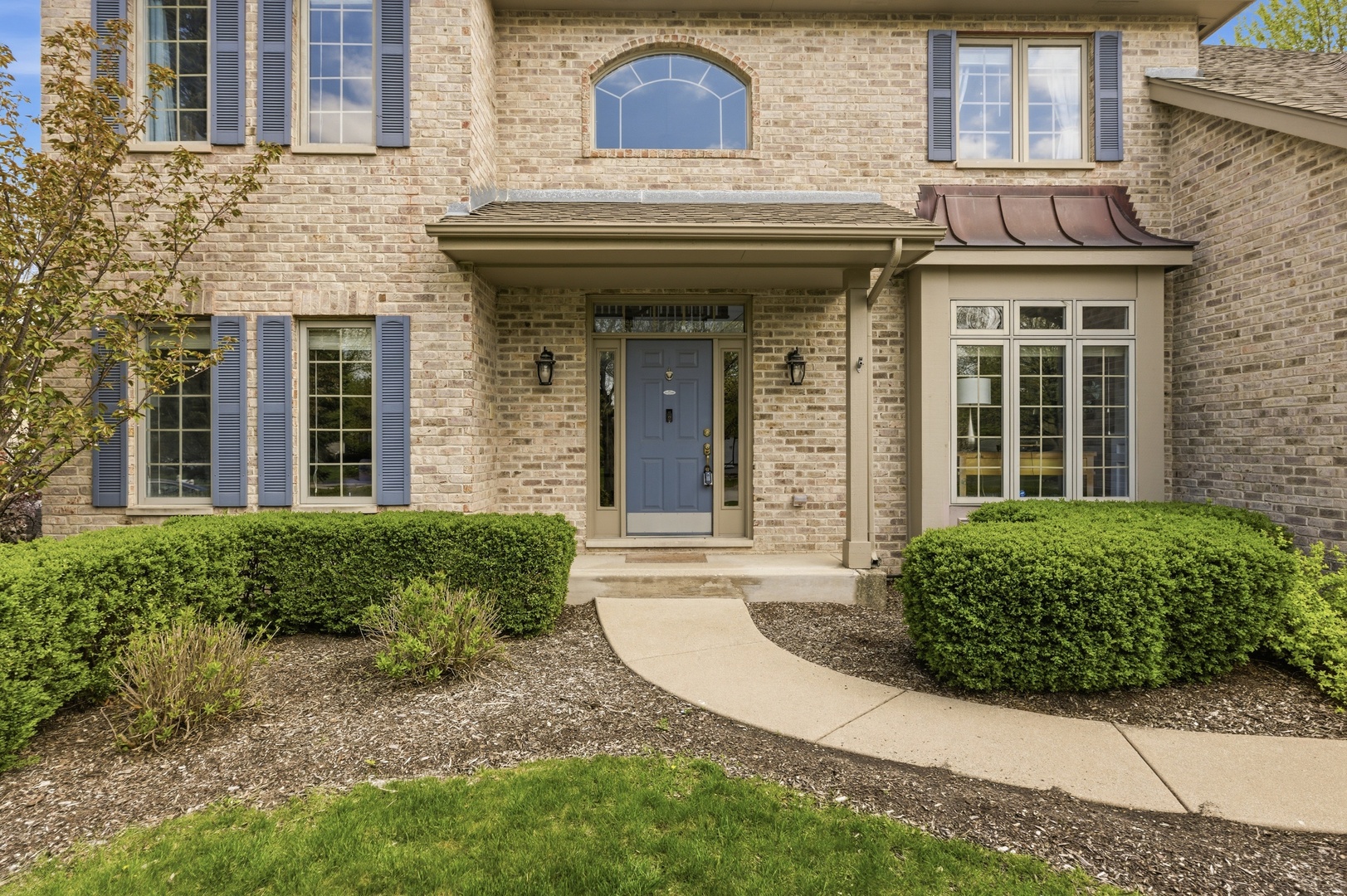 2316 Beauport Drive, Naperville, IL 60564