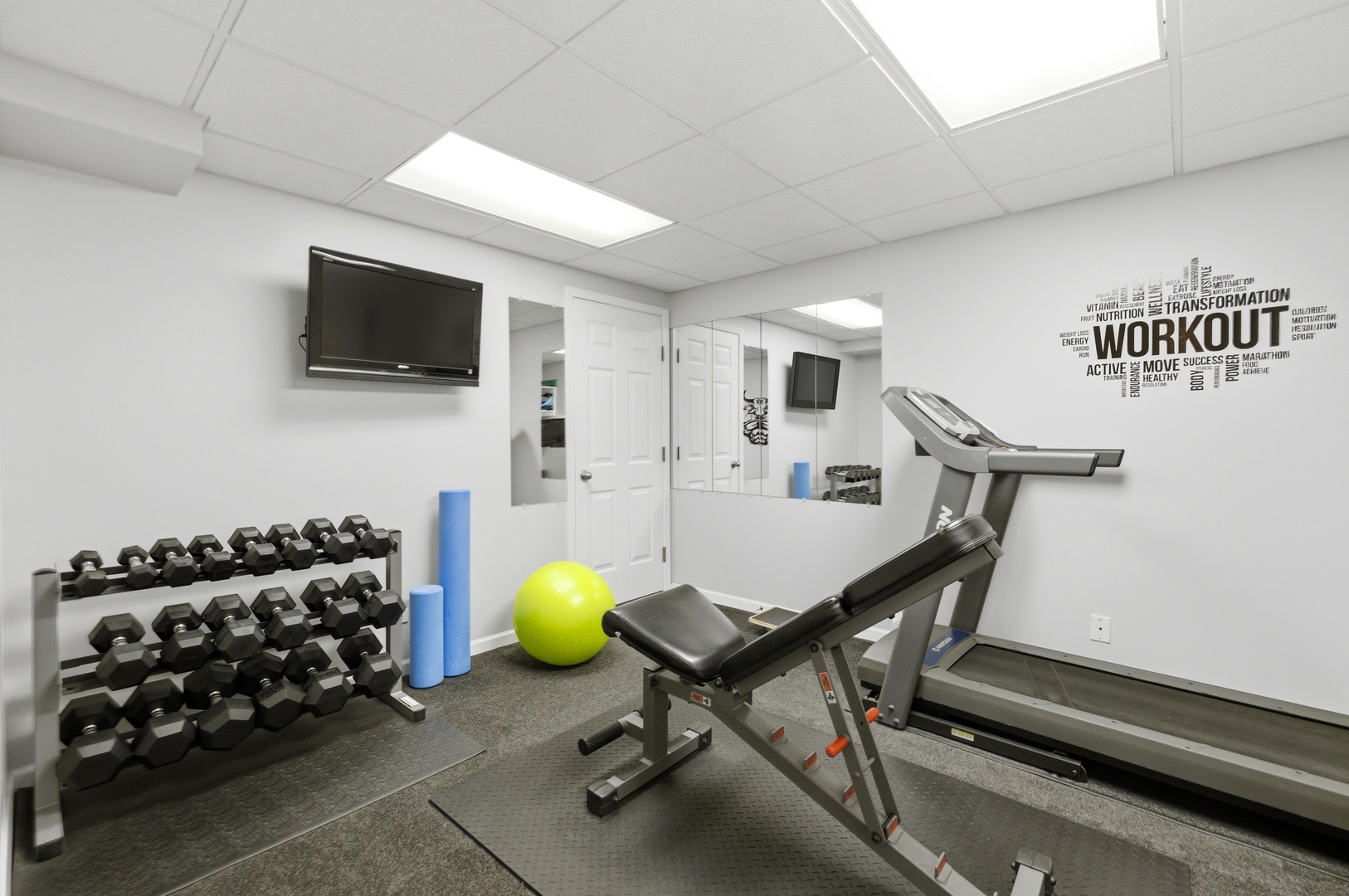 2316 Beauport Drive, Naperville, IL 60564