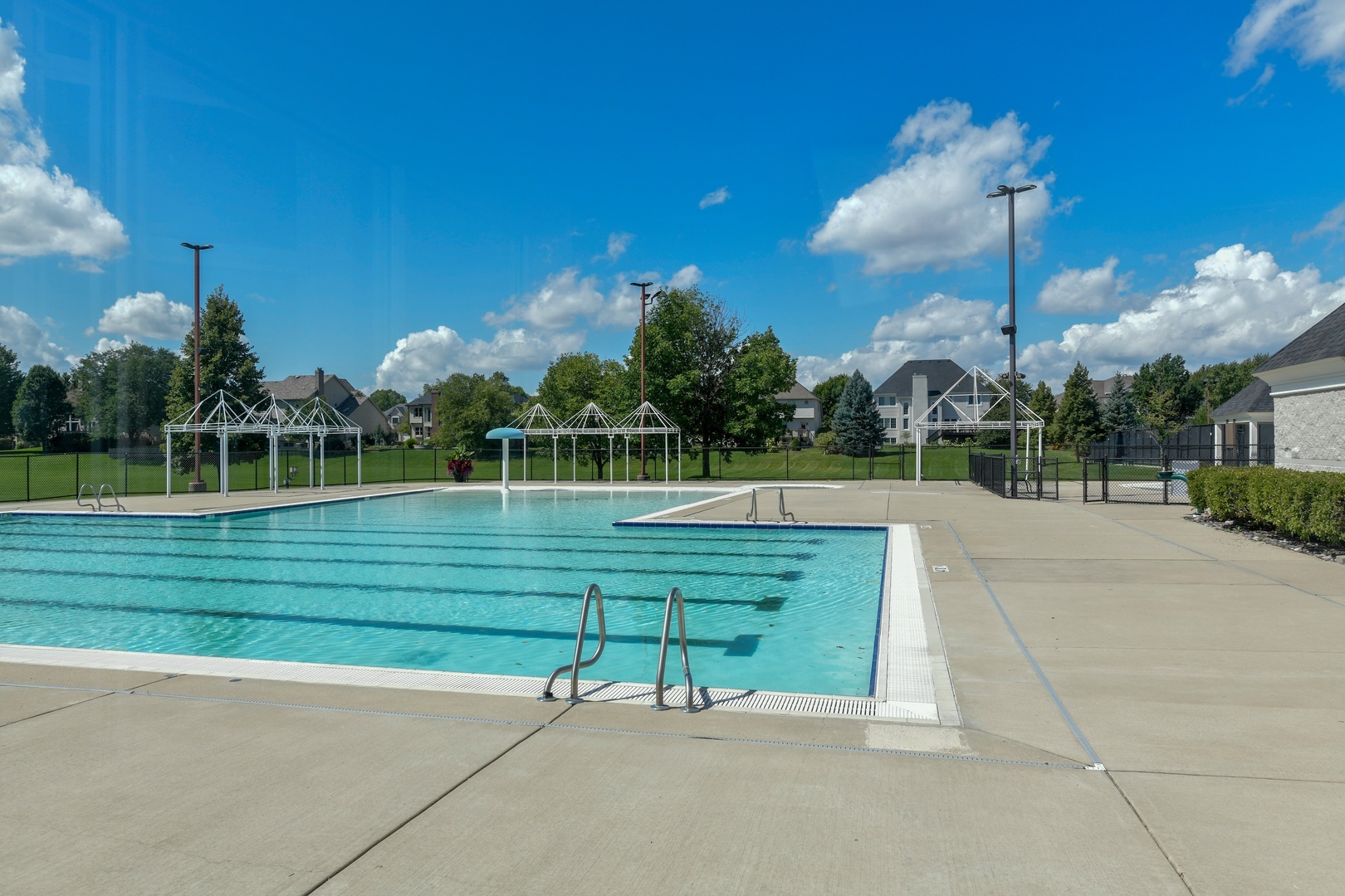 2316 Beauport Drive, Naperville, IL 60564