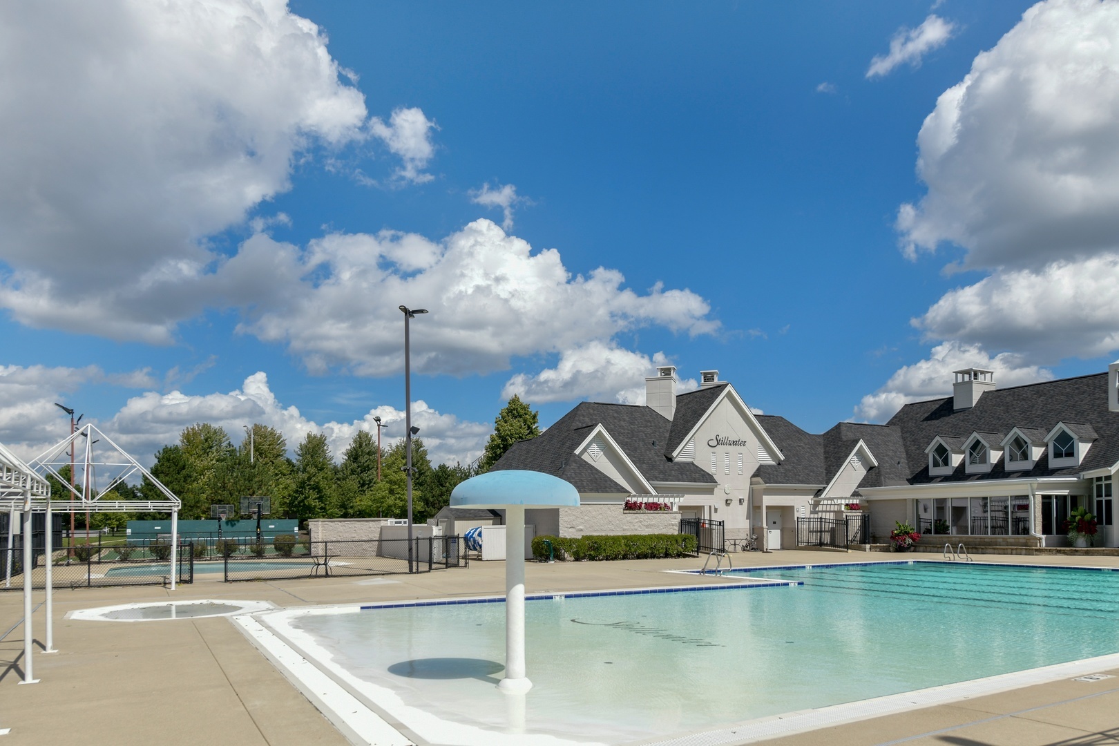 2316 Beauport Drive, Naperville, IL 60564