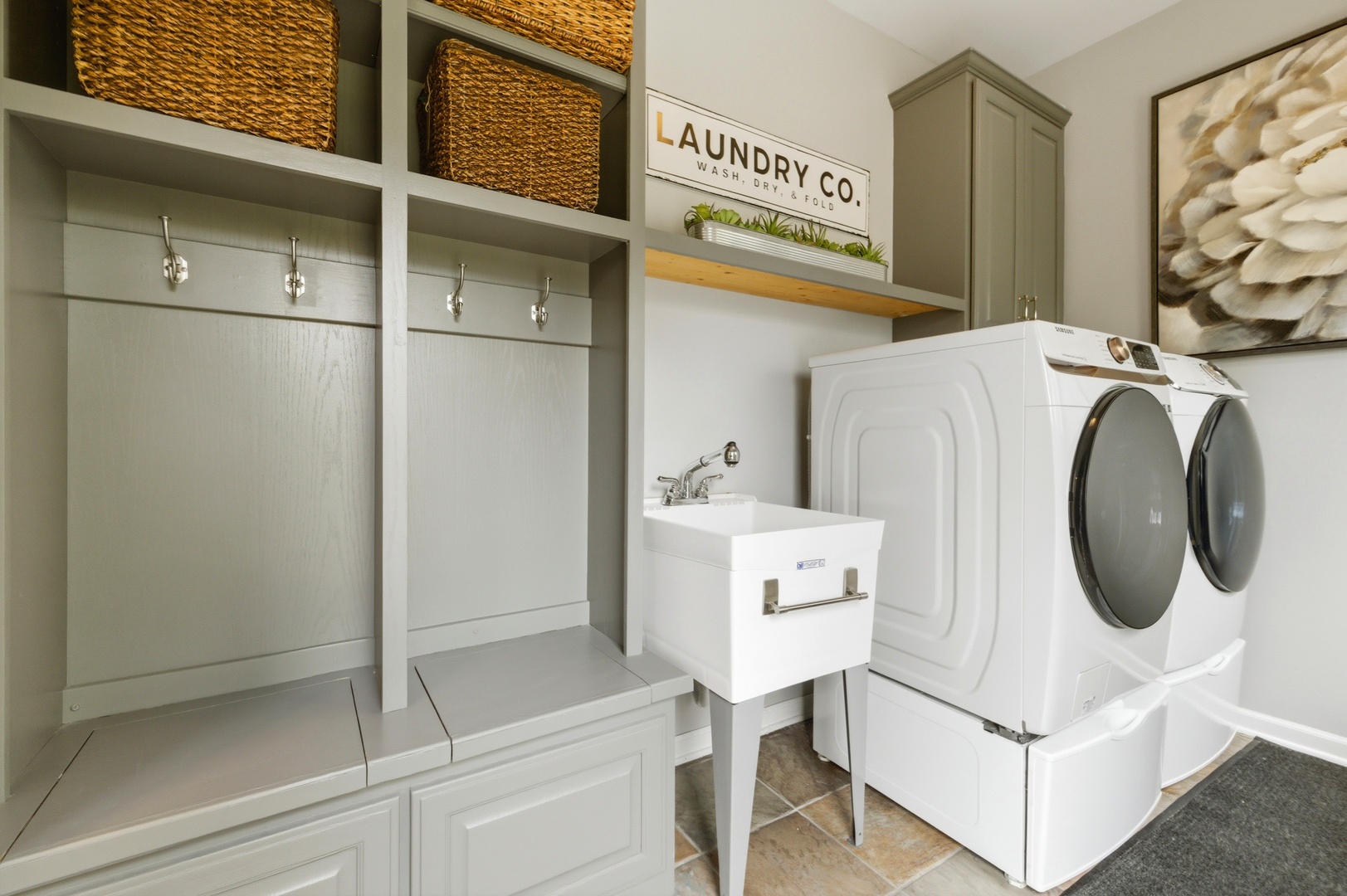 2316 Beauport Drive, Naperville, IL 60564