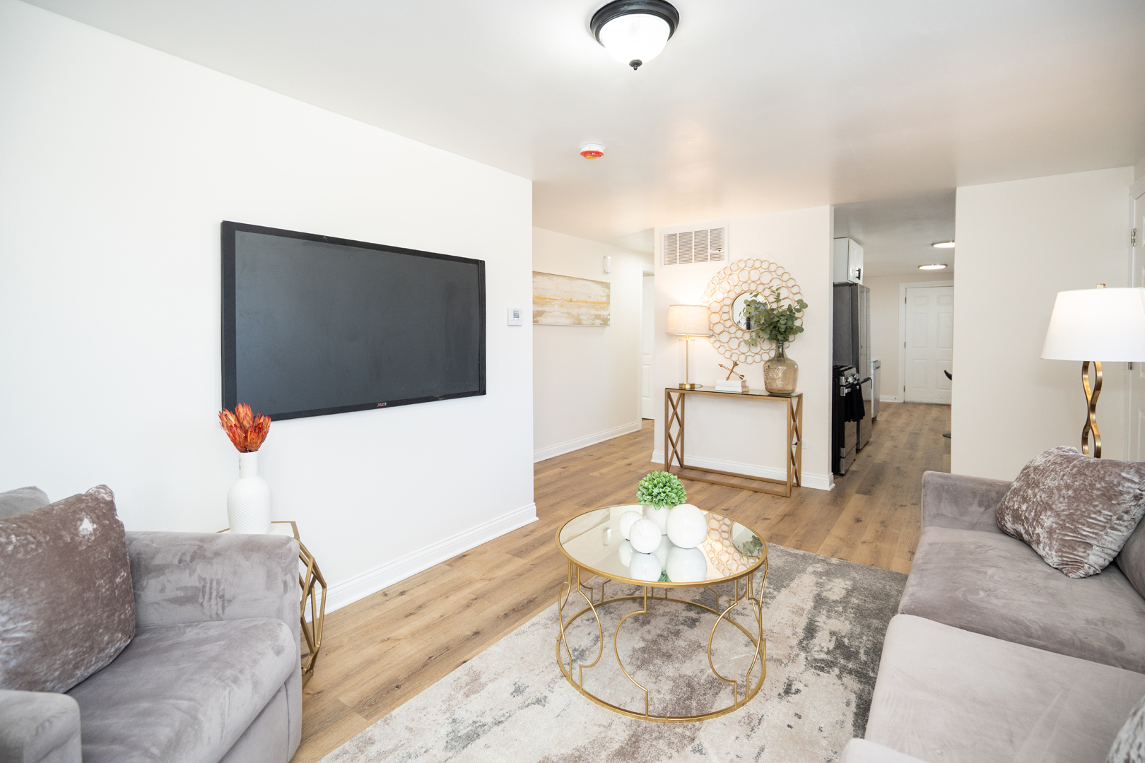 16551 Plymouth Drive, Markham, IL 60428