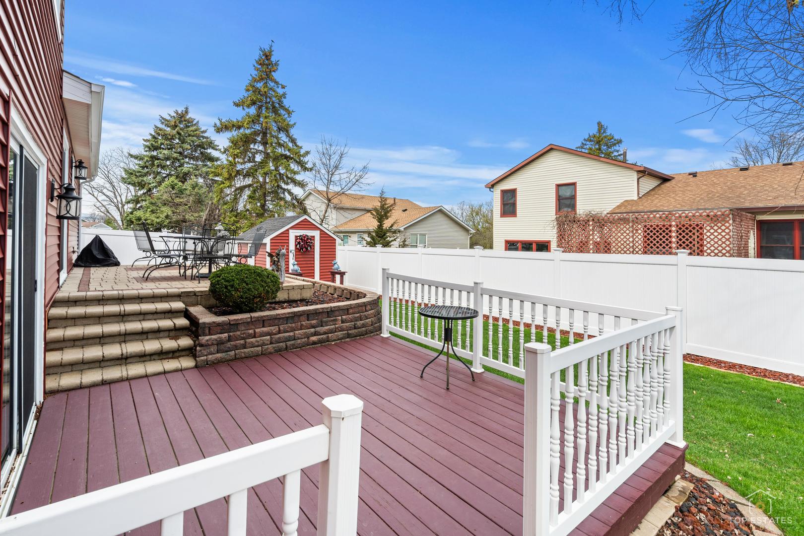 176 Appleby Drive, Glendale Heights, IL 60139