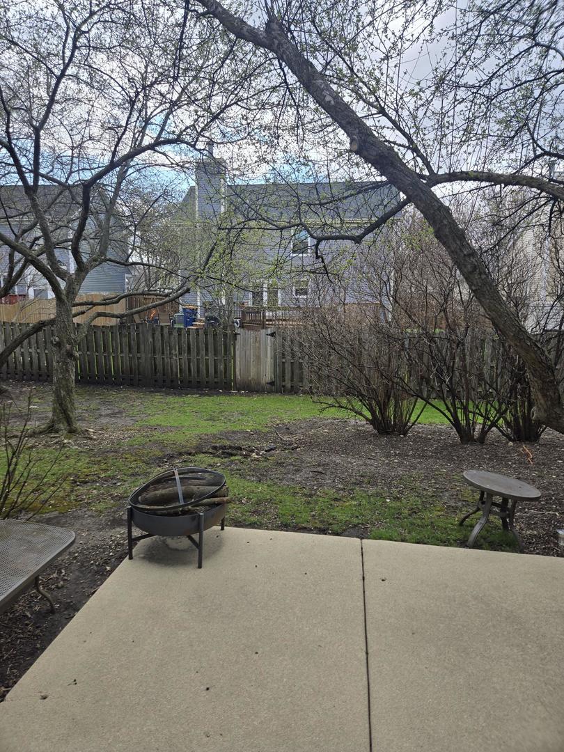 1328 Shawford Way, Elgin, IL 60120