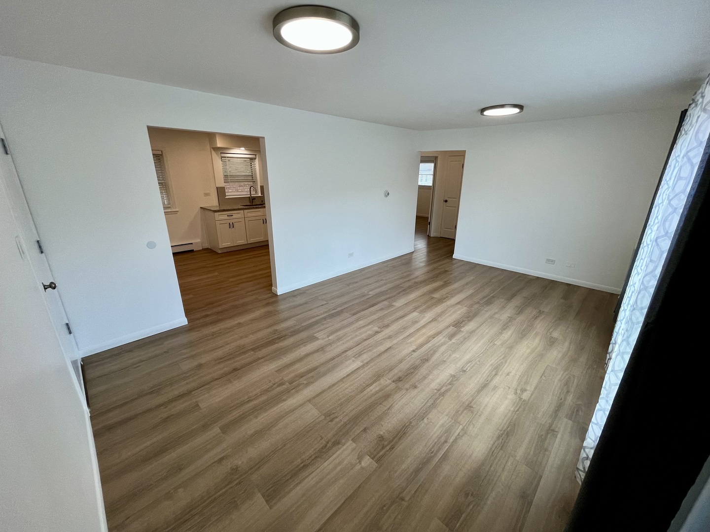 2263 S 17th Avenue, North Riverside, IL 60546