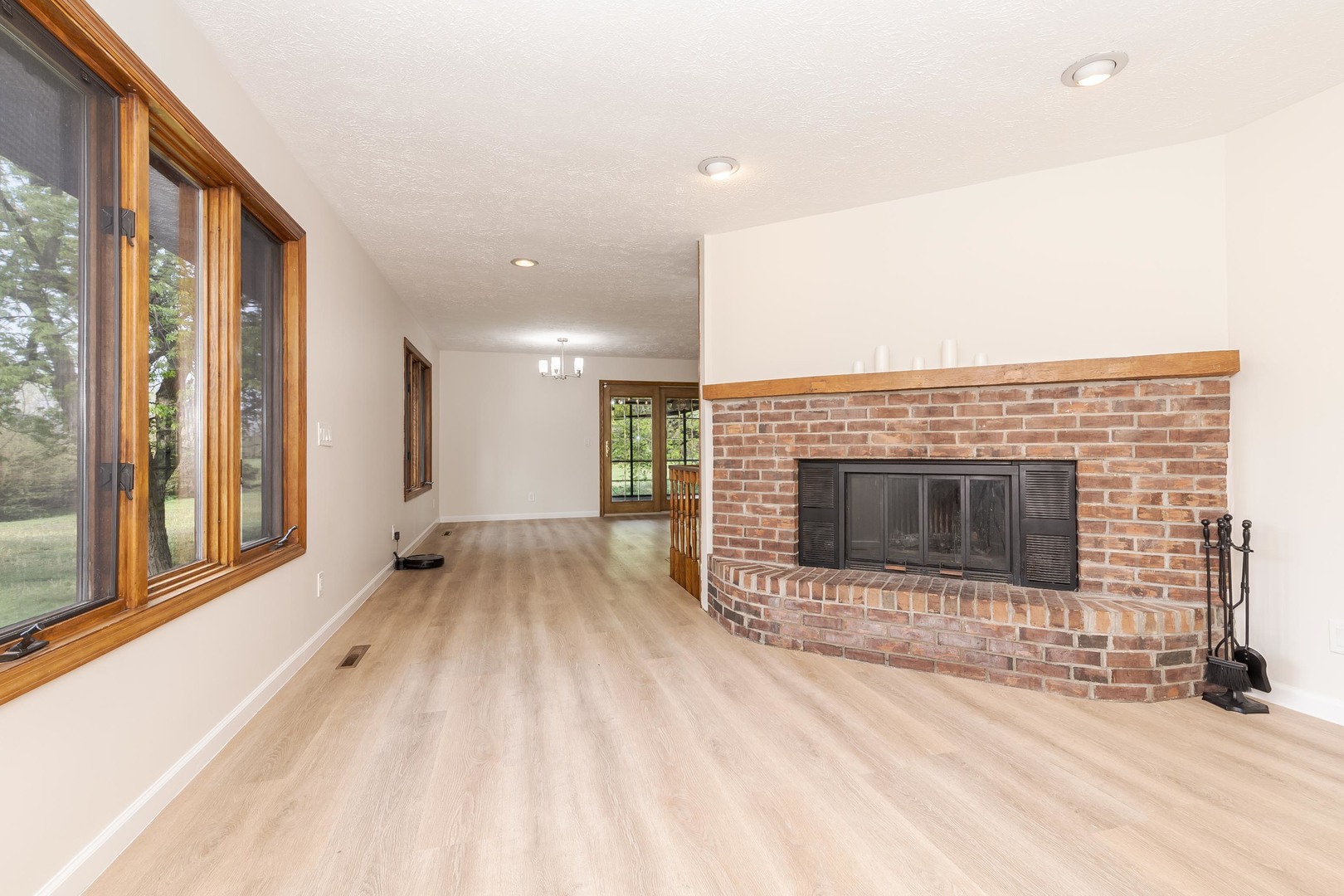 3312 N 1475 East Road, Heyworth, IL 61745