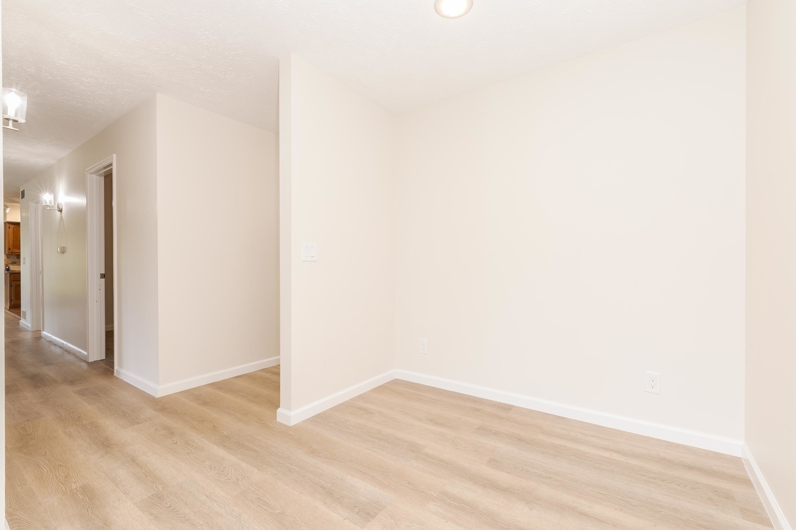 3312 N 1475 East Road, Heyworth, IL 61745