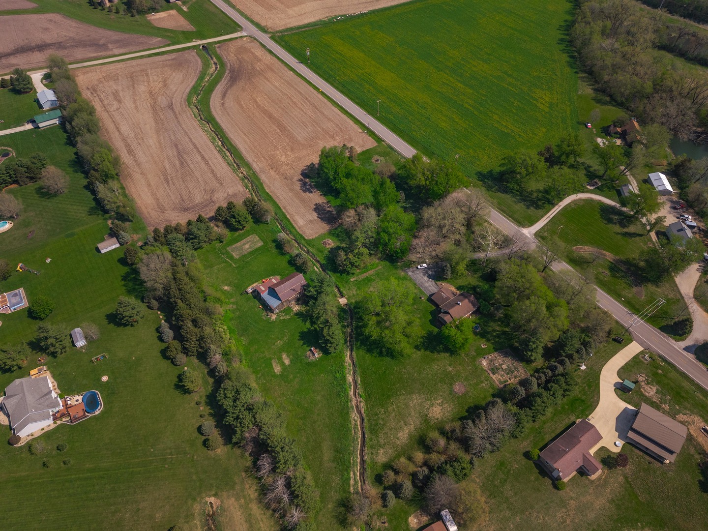 3312 N 1475 East Road, Heyworth, IL 61745