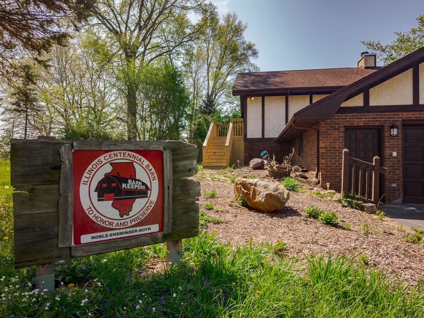 3312 N 1475 East Road, Heyworth, IL 61745