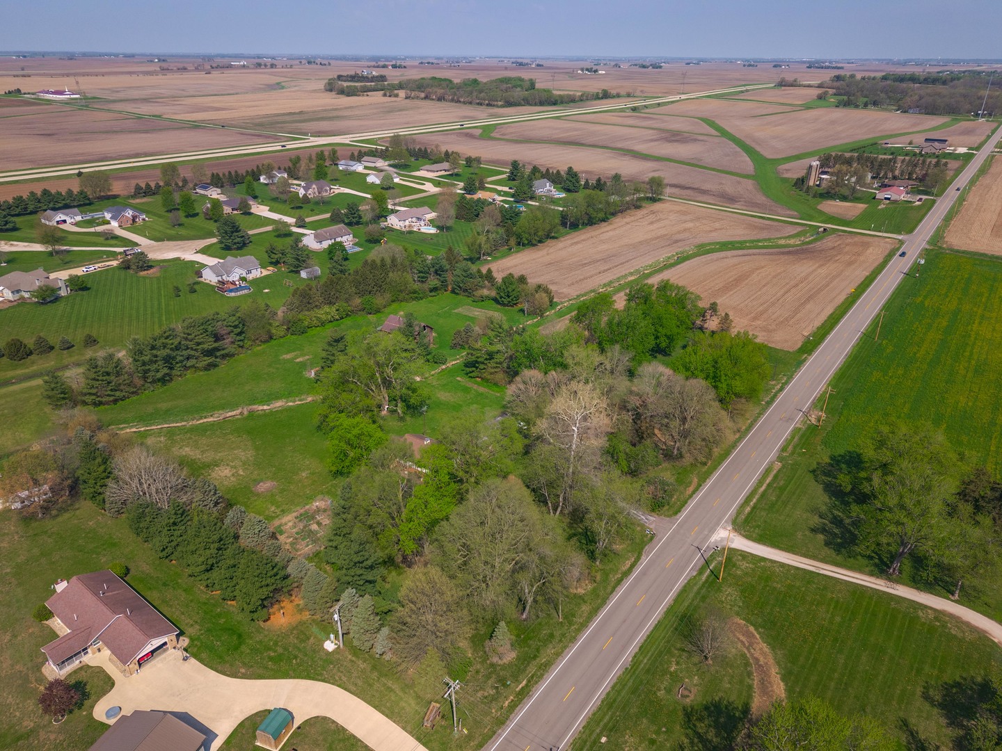 3312 N 1475 East Road, Heyworth, IL 61745