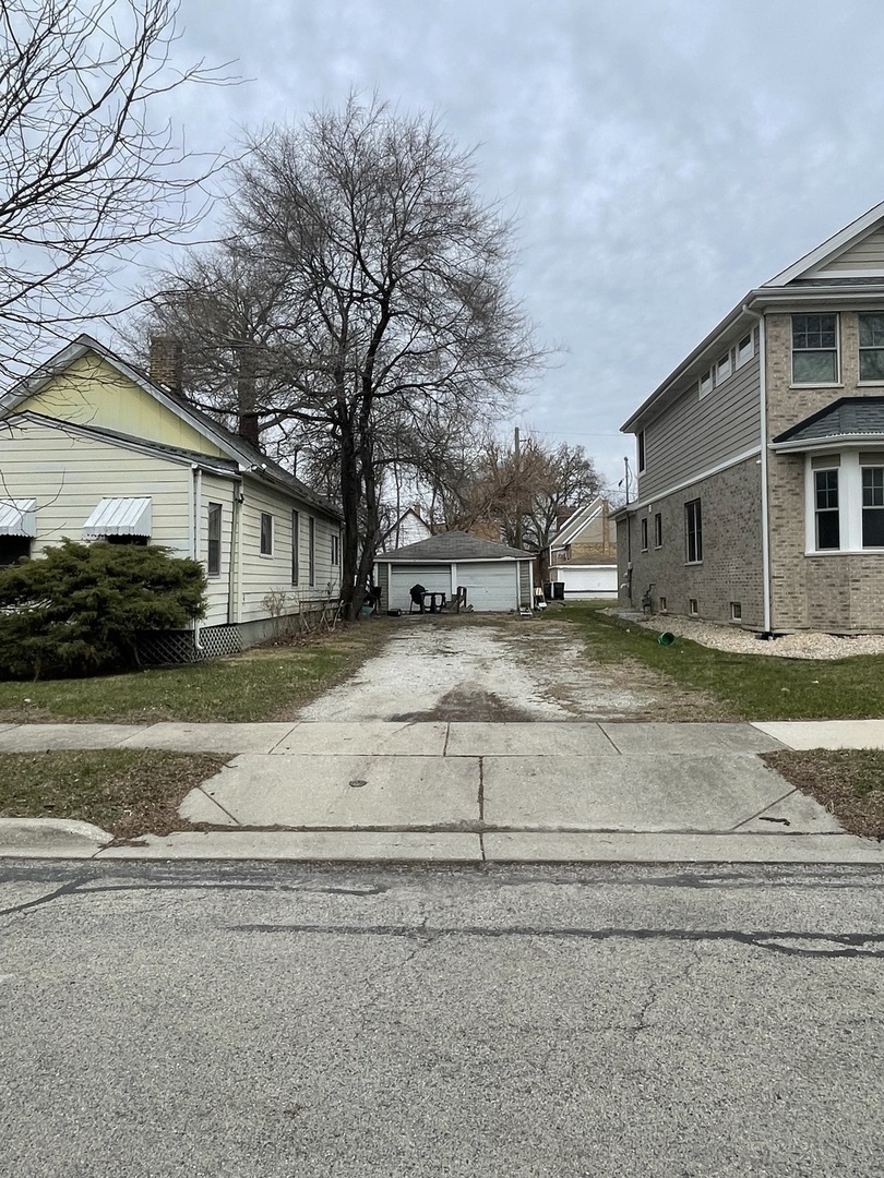 311 E Franklin Avenue, La Grange, IL 60525