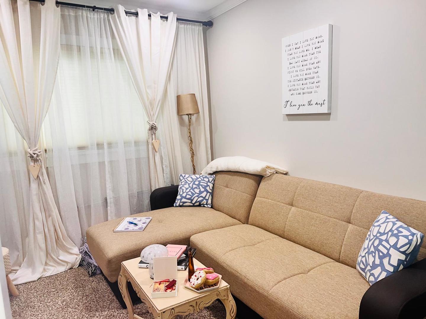 1174 N Chesapeake Lane, Palatine, IL 60074