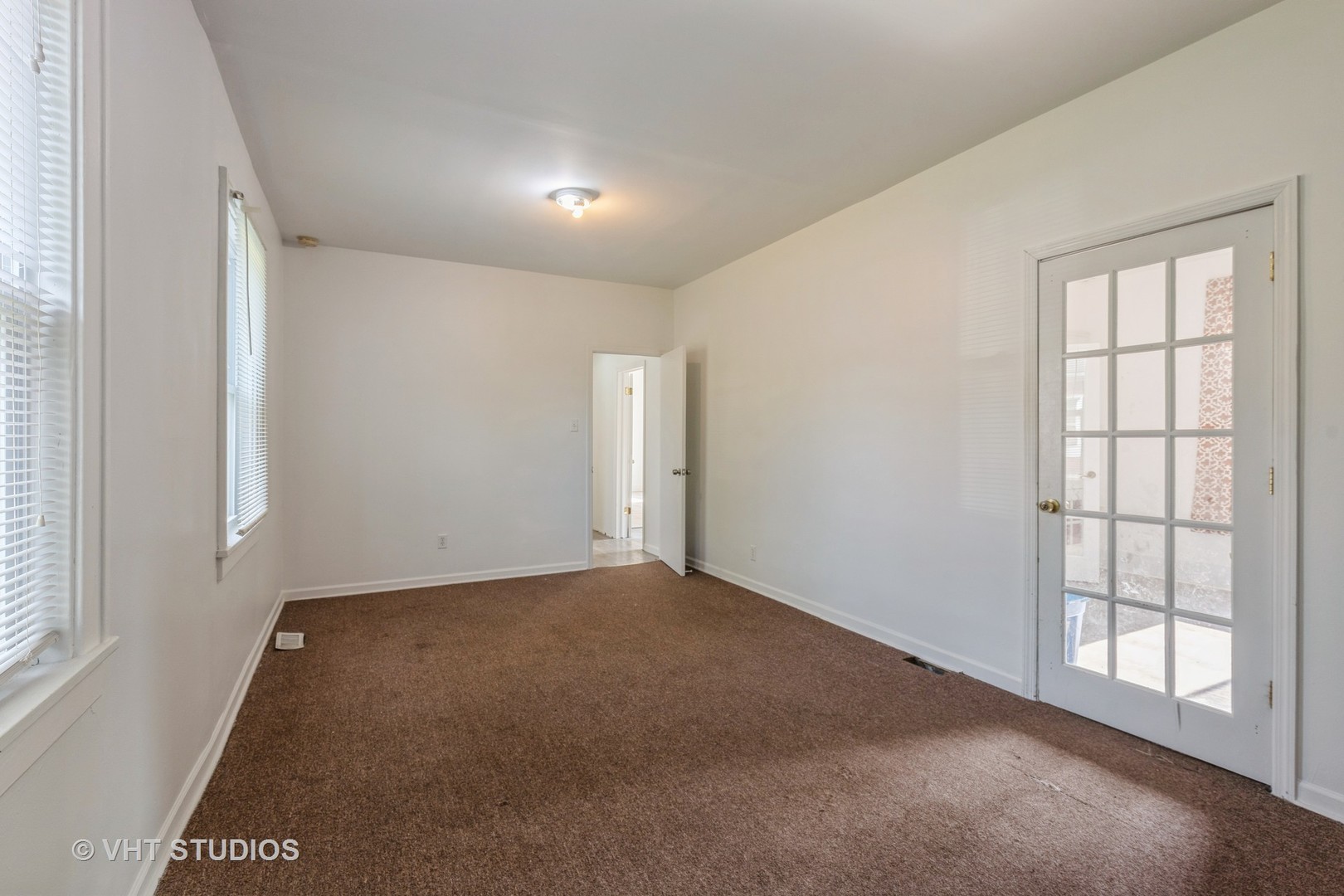 268 W Lincoln Highway, Chicago Heights, IL 60411