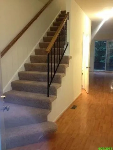 1293 Cranbrook Drive, Schaumburg, IL 60193