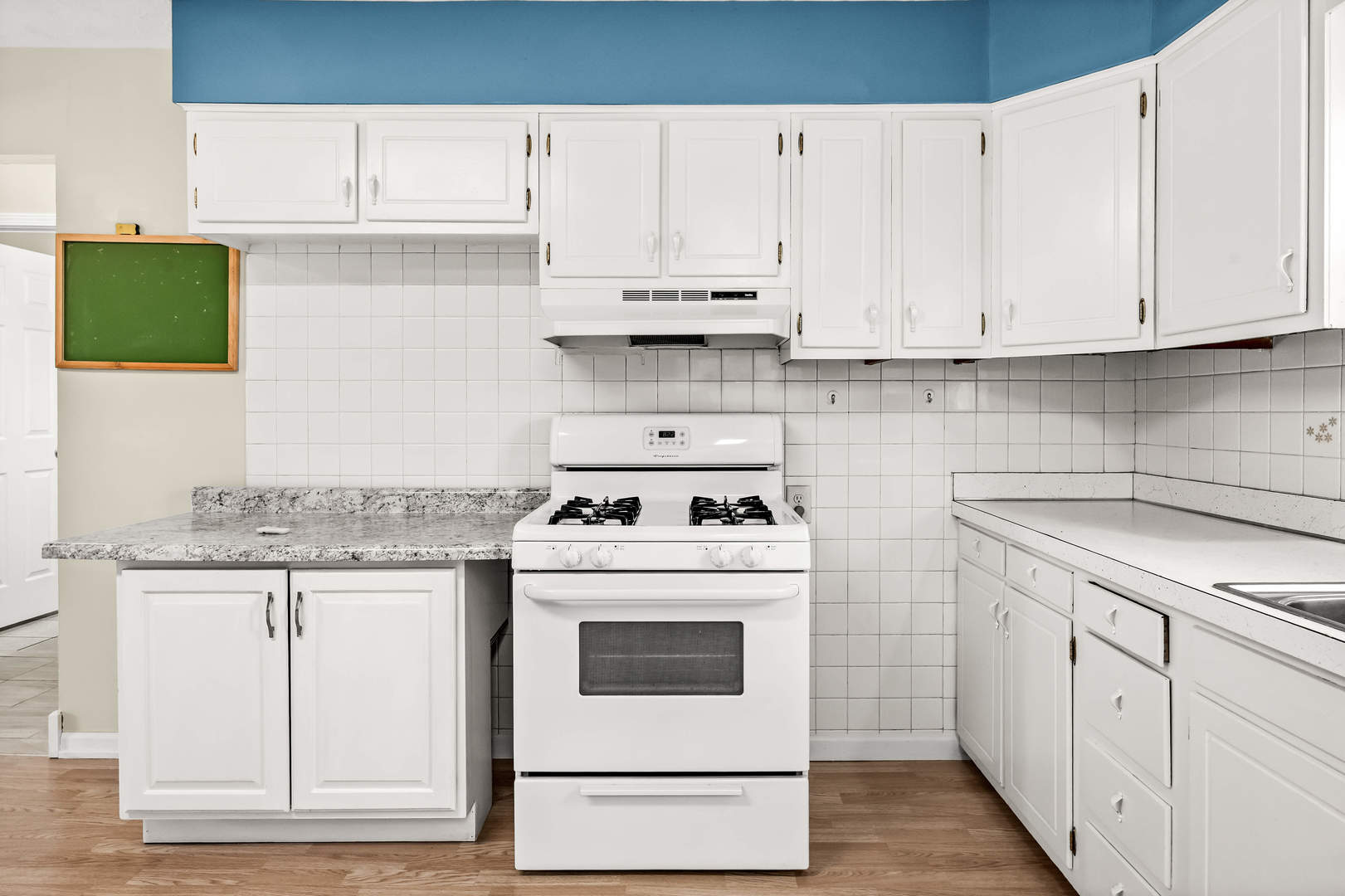 407 N WESTERN Avenue, Minier, IL 61759