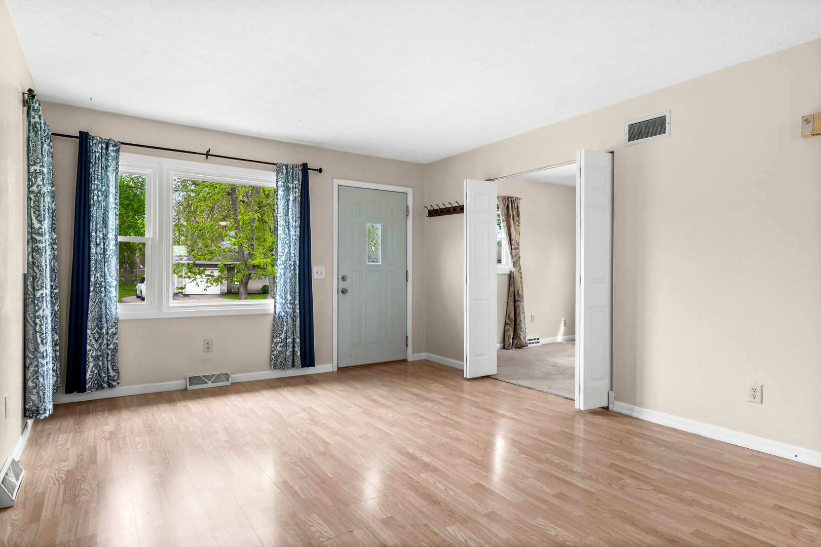 407 N WESTERN Avenue, Minier, IL 61759