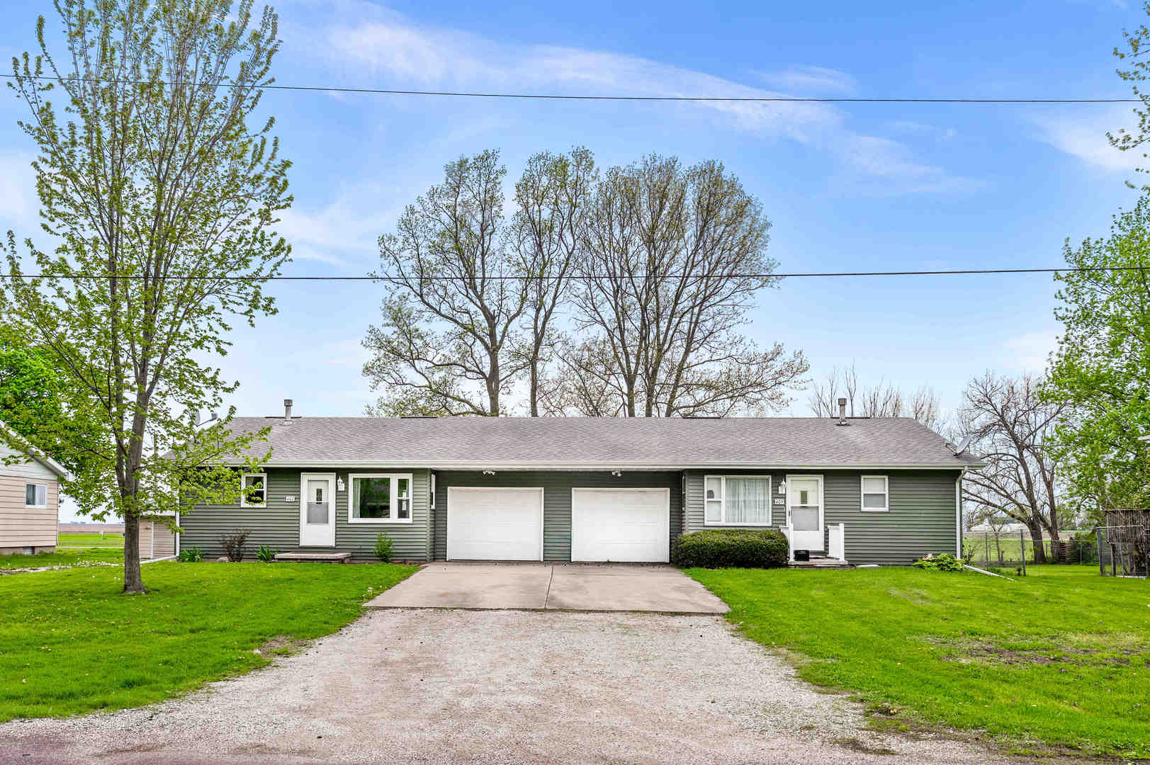 407 N WESTERN Avenue, Minier, IL 61759