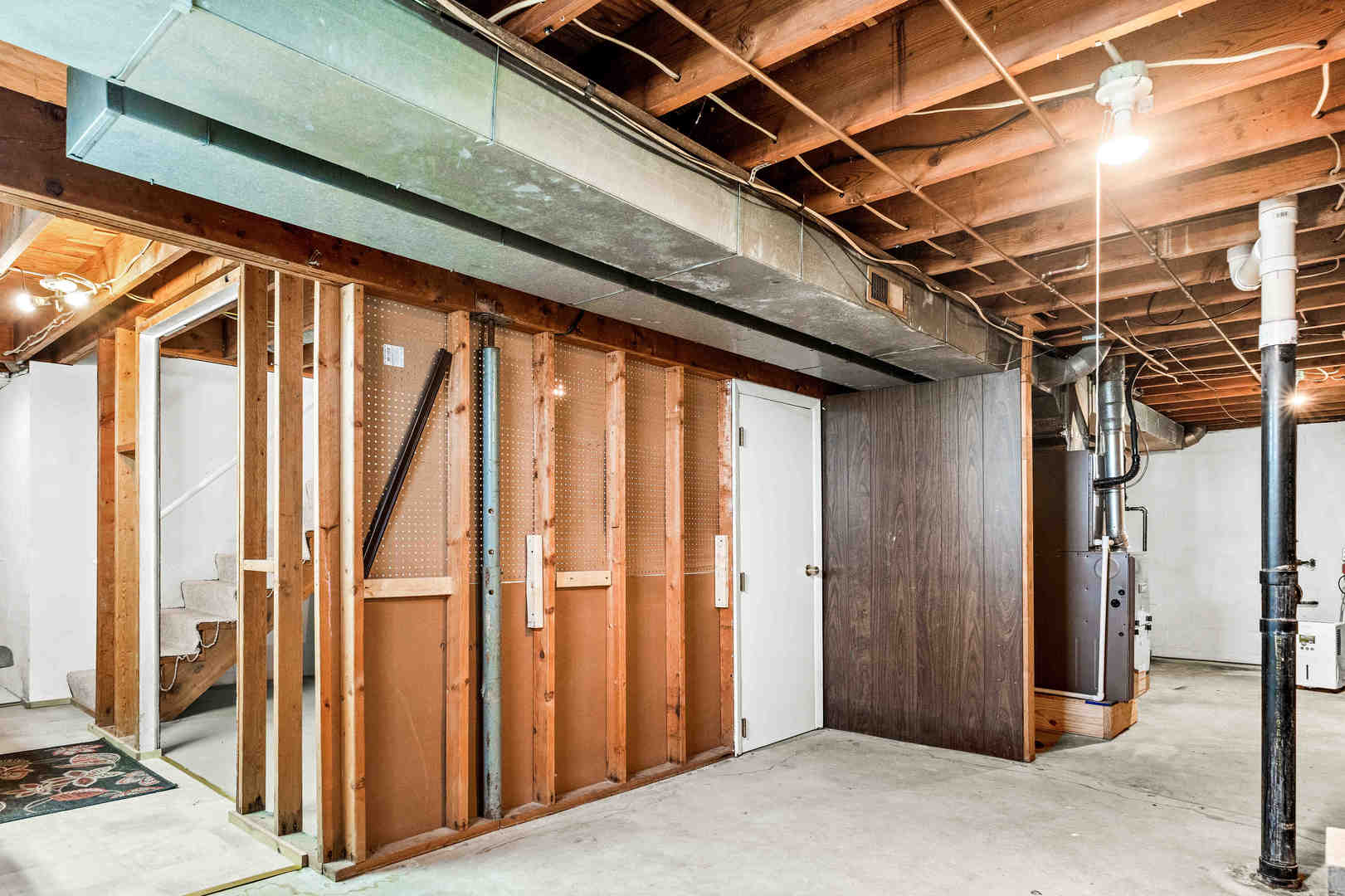 407 N WESTERN Avenue, Minier, IL 61759