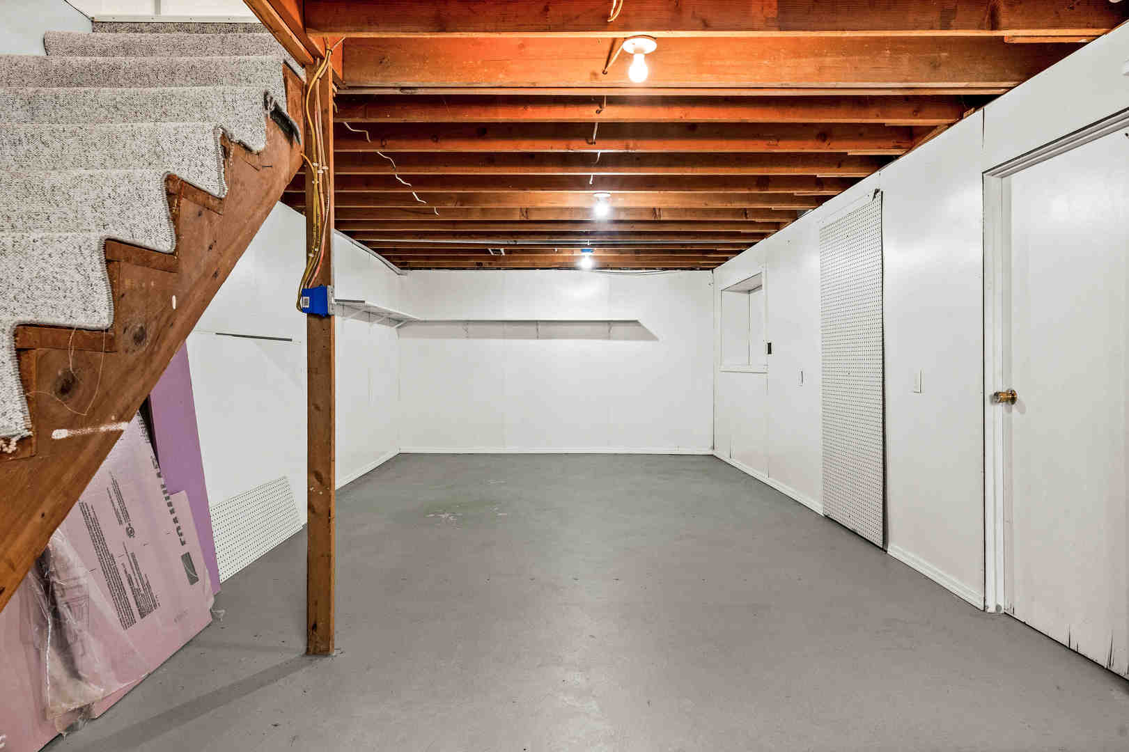 407 N WESTERN Avenue, Minier, IL 61759