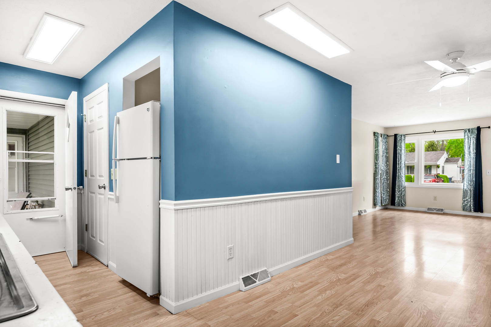 407 N WESTERN Avenue, Minier, IL 61759