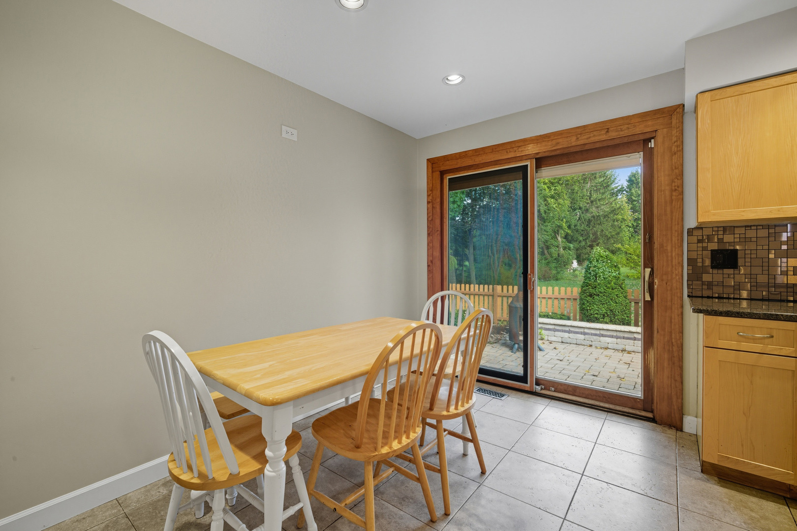 26587 N Cherrywood Lane, Wauconda, IL 60084