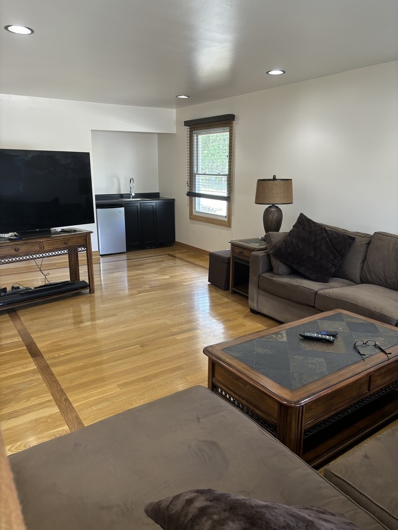 Hoffman Estates, IL 60192