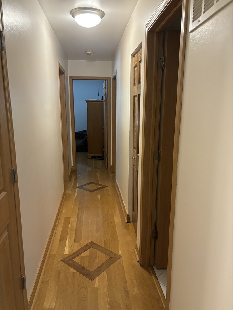 Hoffman Estates, IL 60192