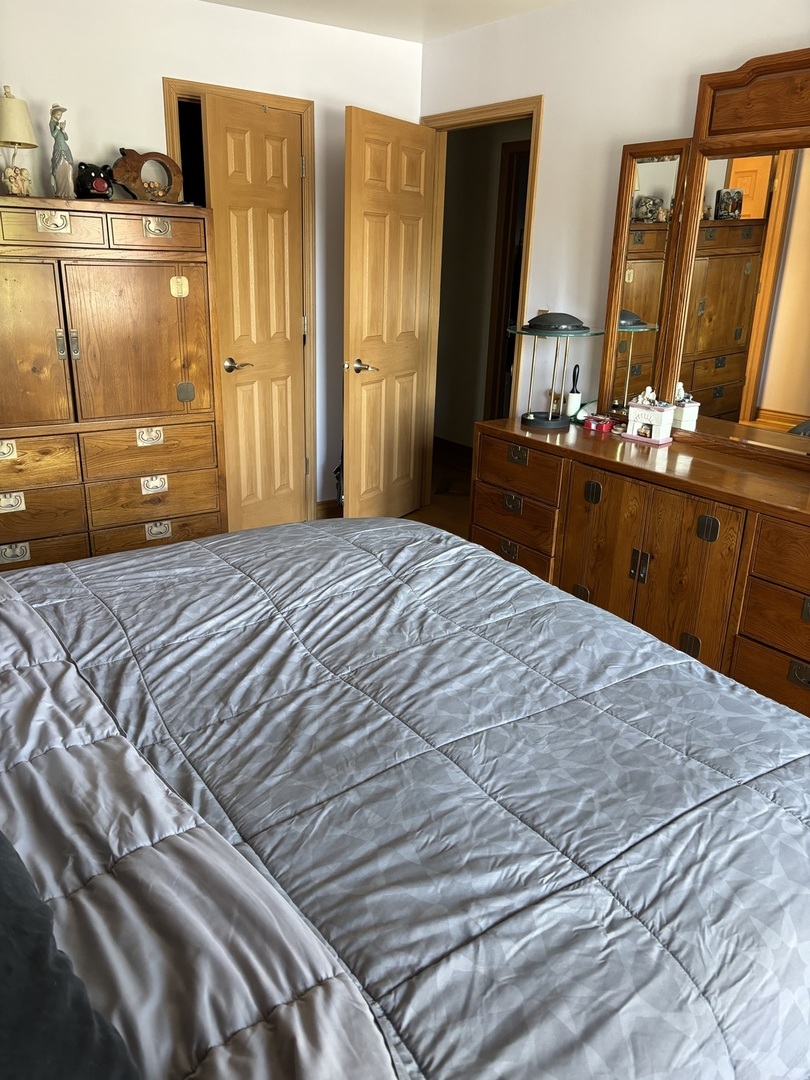 Hoffman Estates, IL 60192