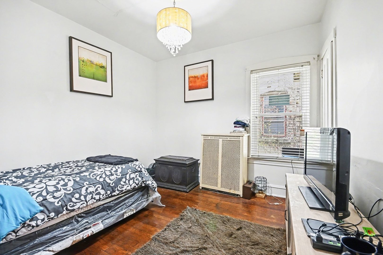 1216 N MASON Avenue, Chicago, IL 60651