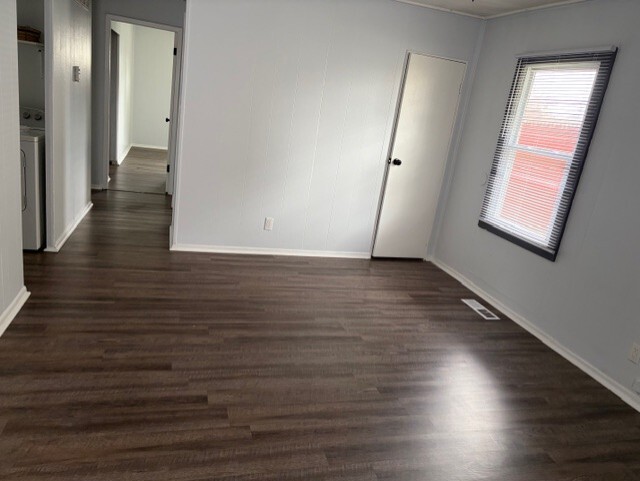 100 Hickory Drive, Carpentersville, IL 60110