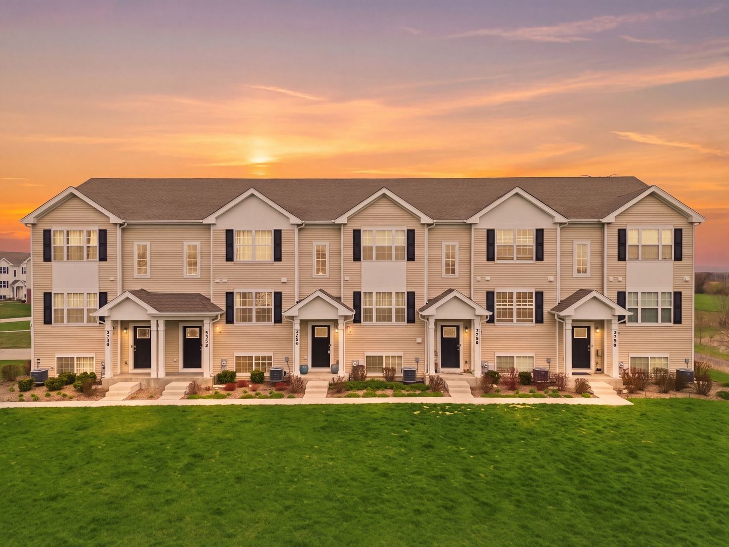 3748 Bissel Drive, Yorkville, IL 60560