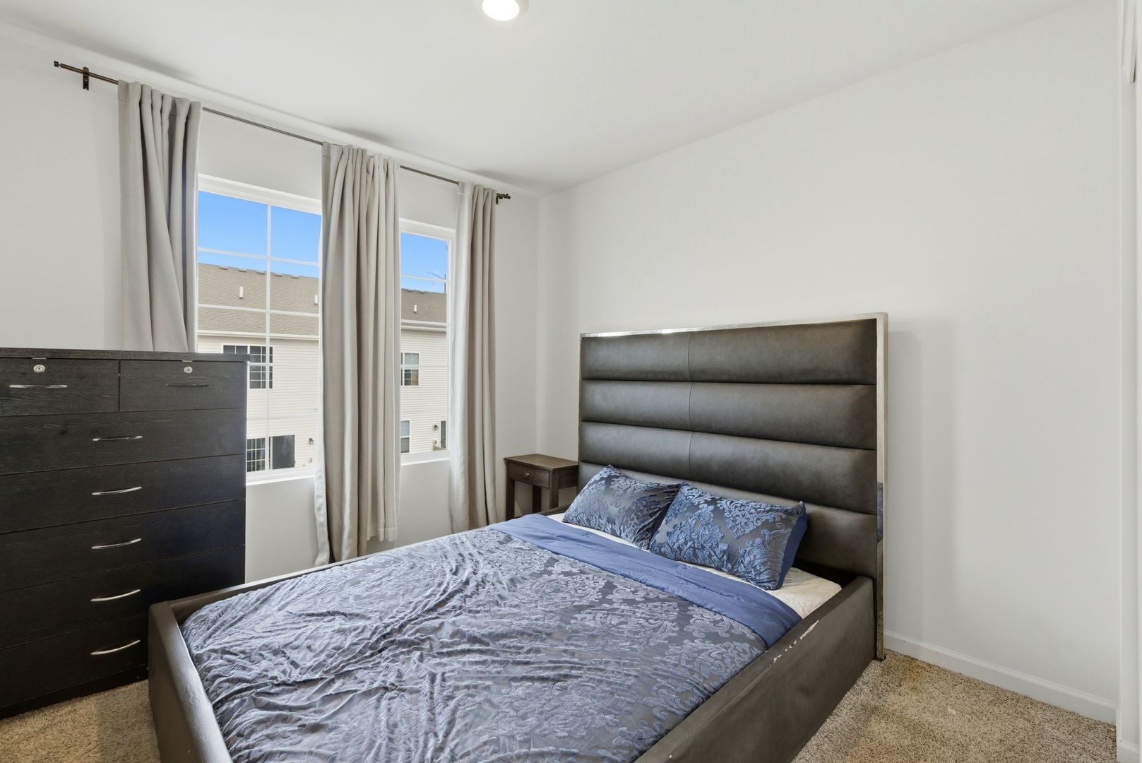 3748 Bissel Drive, Yorkville, IL 60560