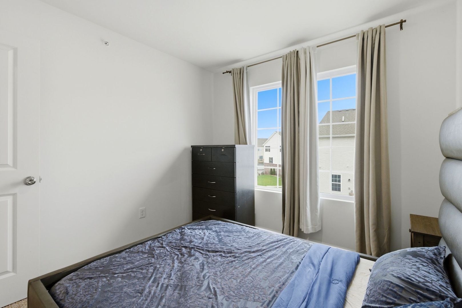 3748 Bissel Drive, Yorkville, IL 60560