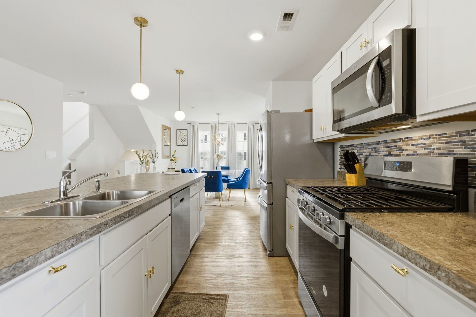 3748 Bissel Drive, Yorkville, IL 60560