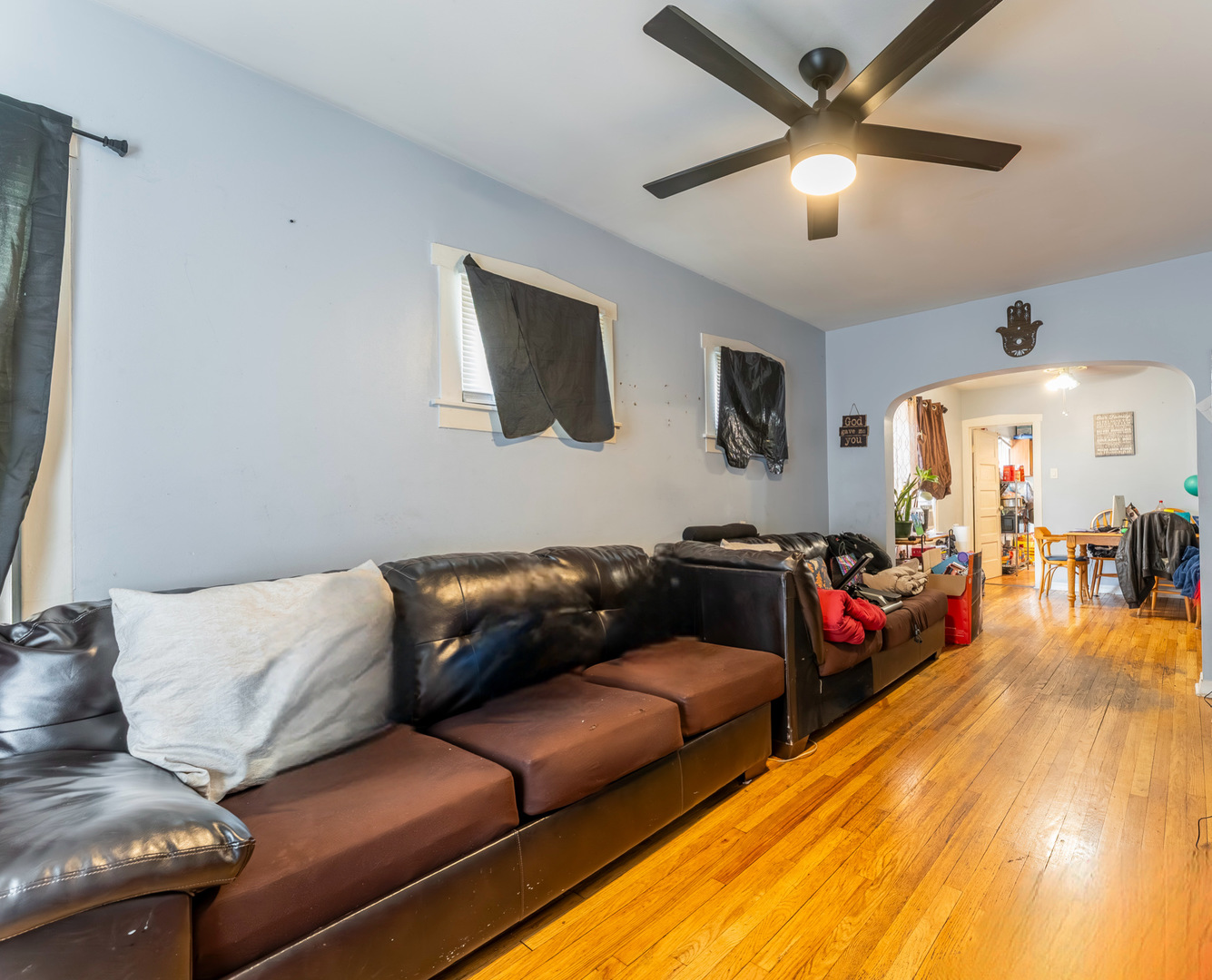 3636 N Osceola Avenue, Chicago, IL 60634