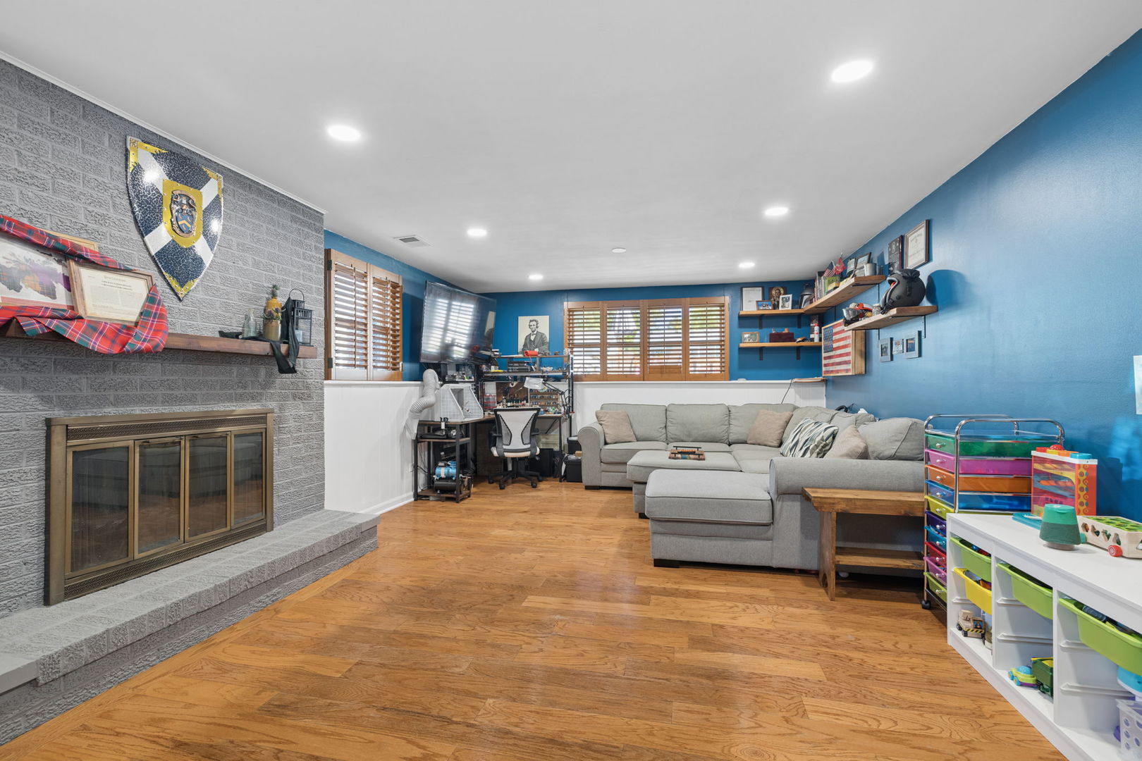 1015 E Lowden Avenue, Wheaton, IL 60189
