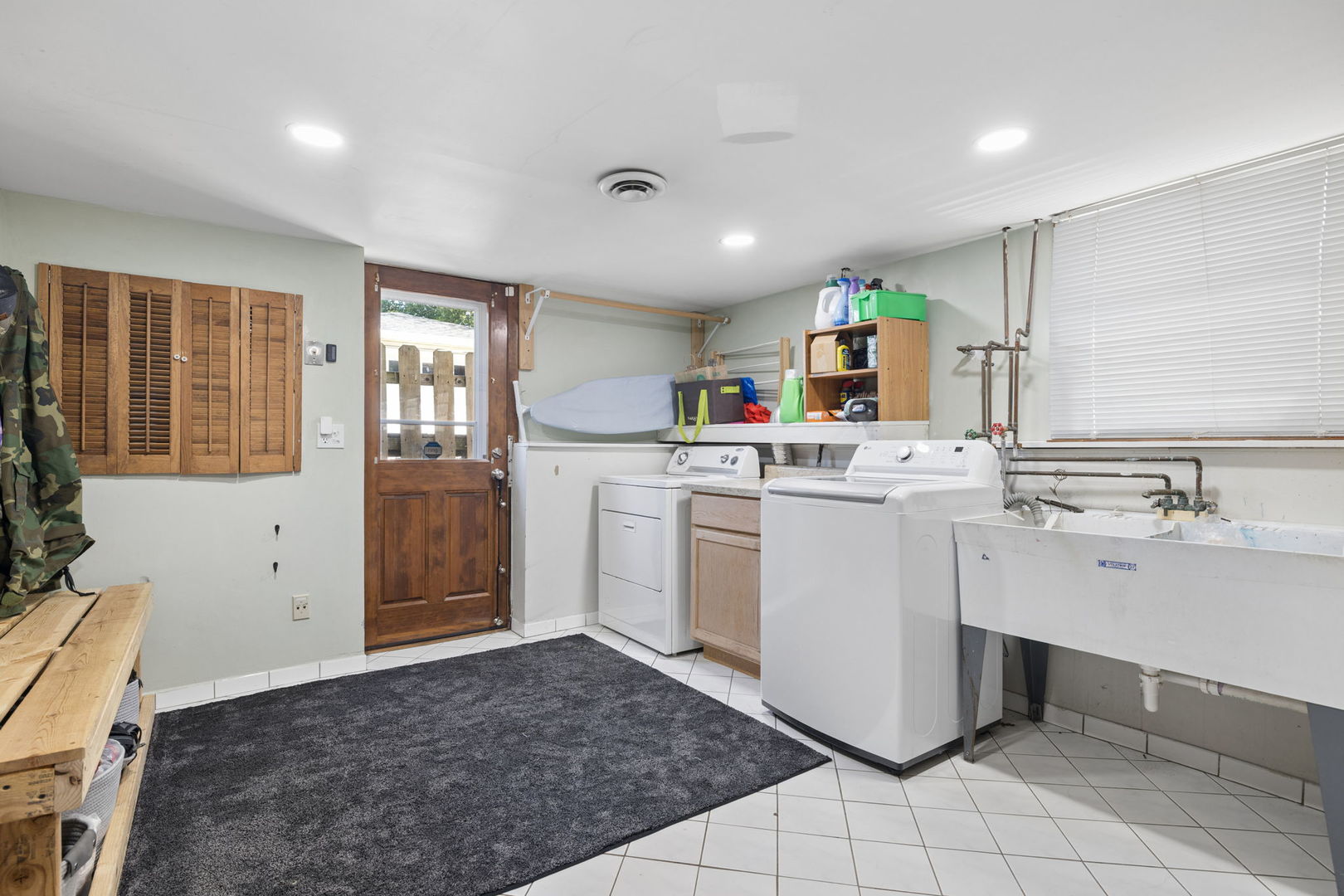 1015 E Lowden Avenue, Wheaton, IL 60189