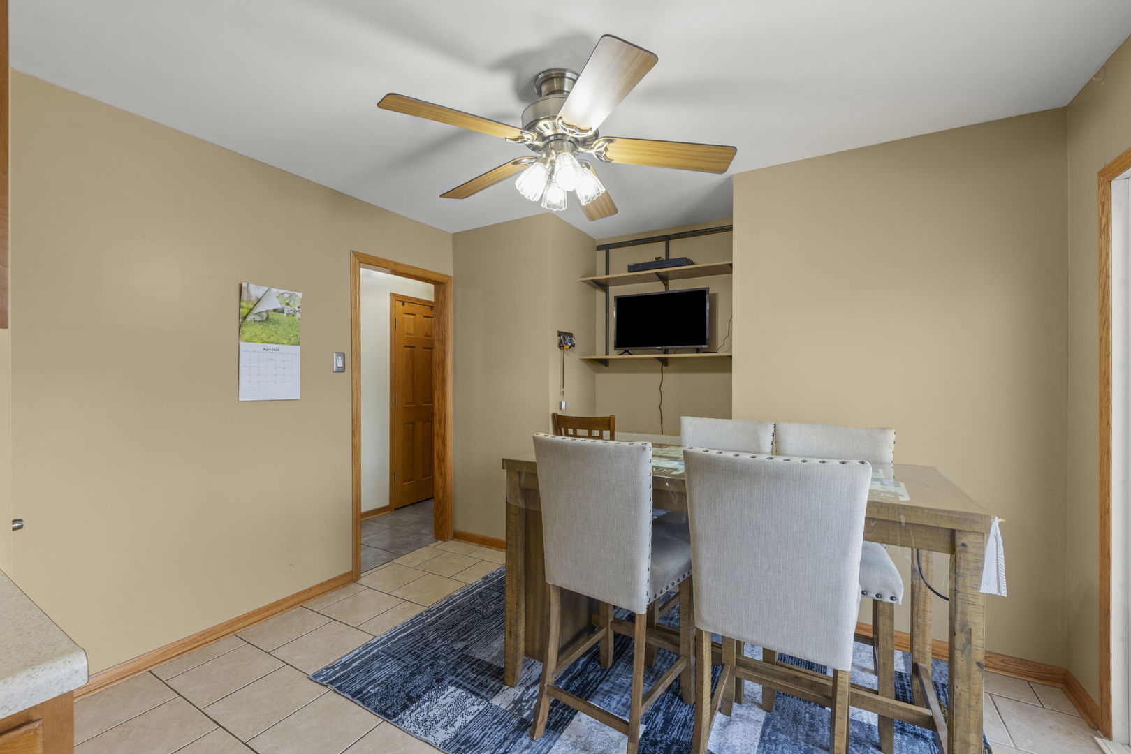 1711 Hosmer Lane, Crest Hill, IL 60403