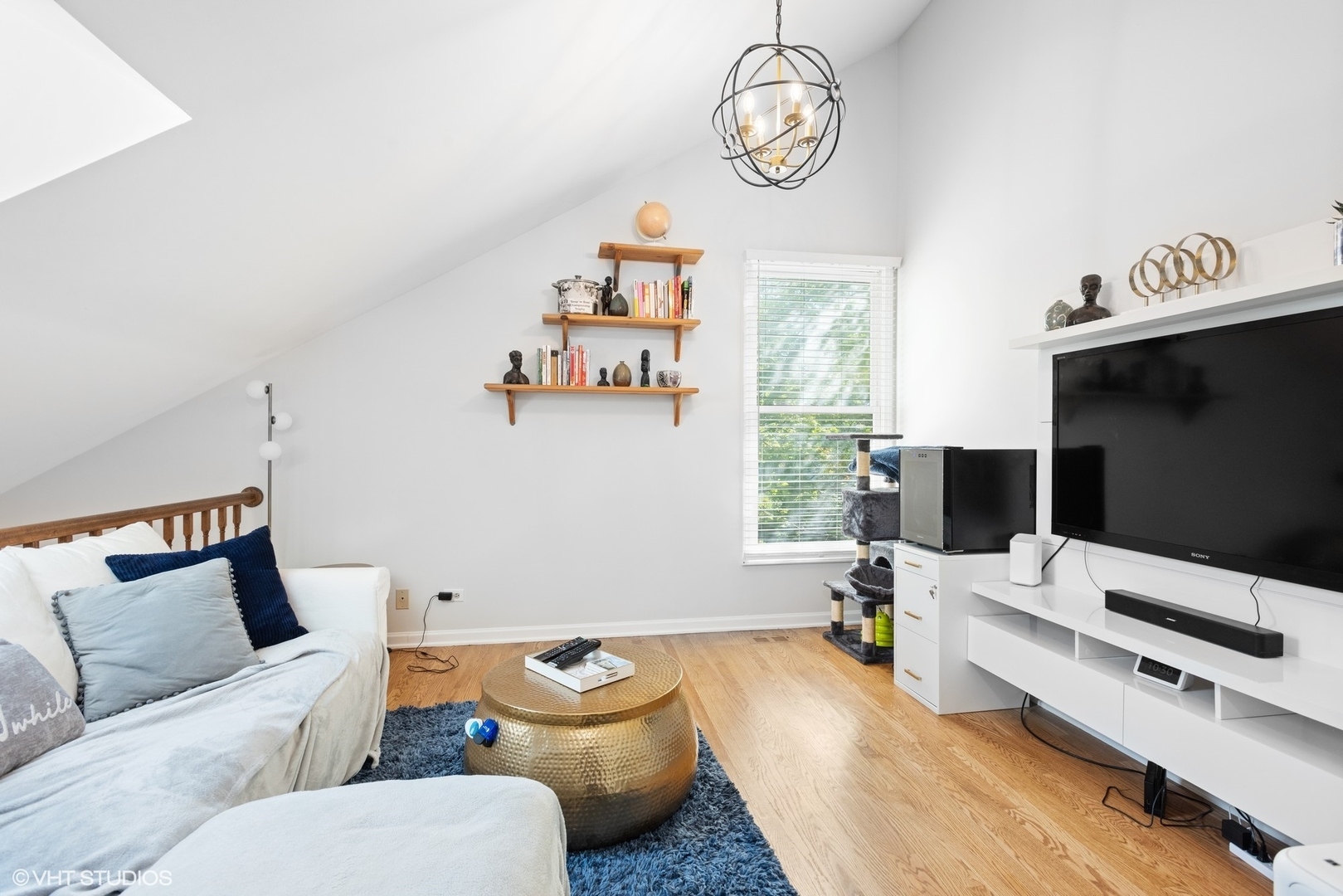 Schaumburg, IL 60194