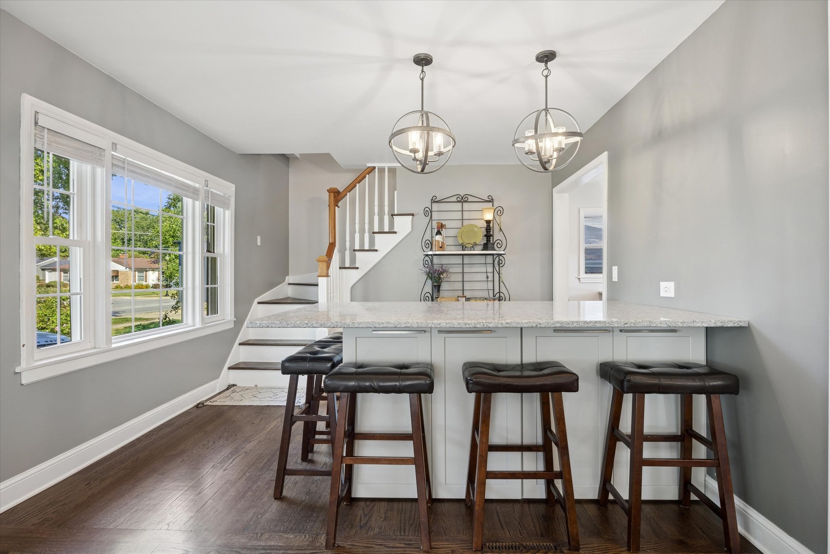 1115 N Main Street, Wheaton, IL 60187