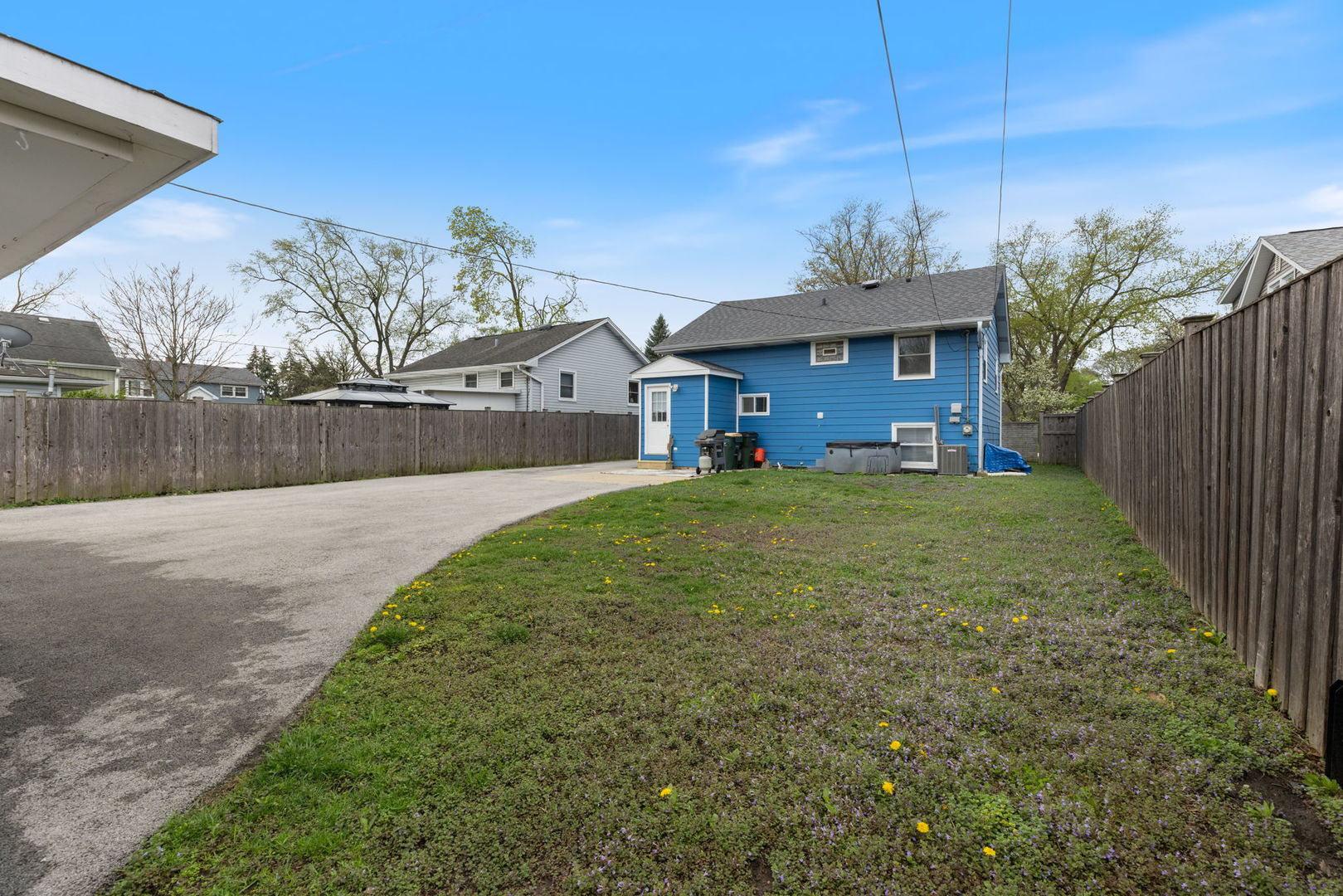 3915 Liberty Boulevard, Westmont, IL 60559