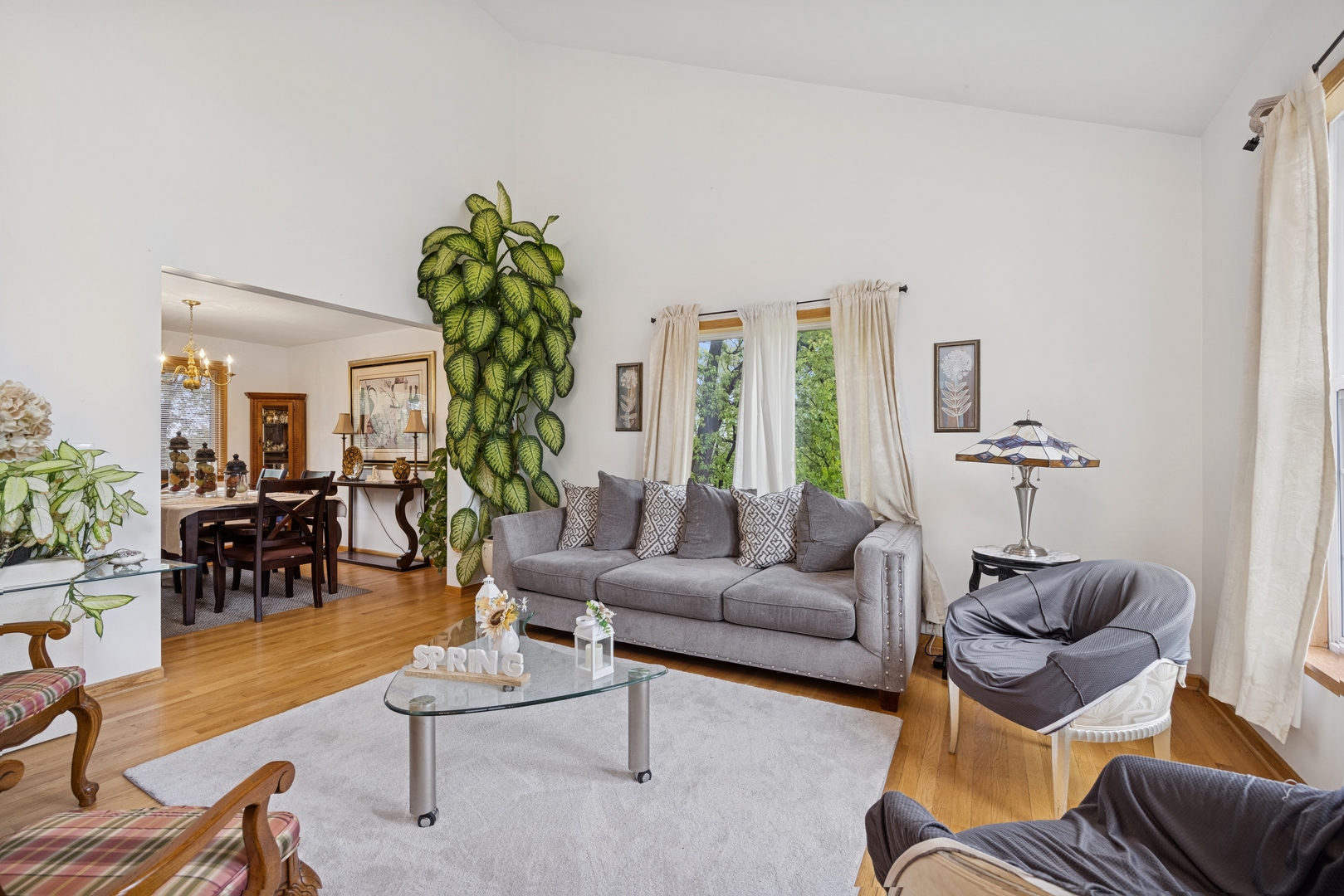 Hainesville, IL 60073