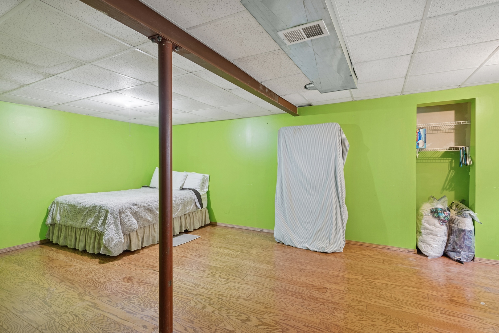 Hainesville, IL 60073