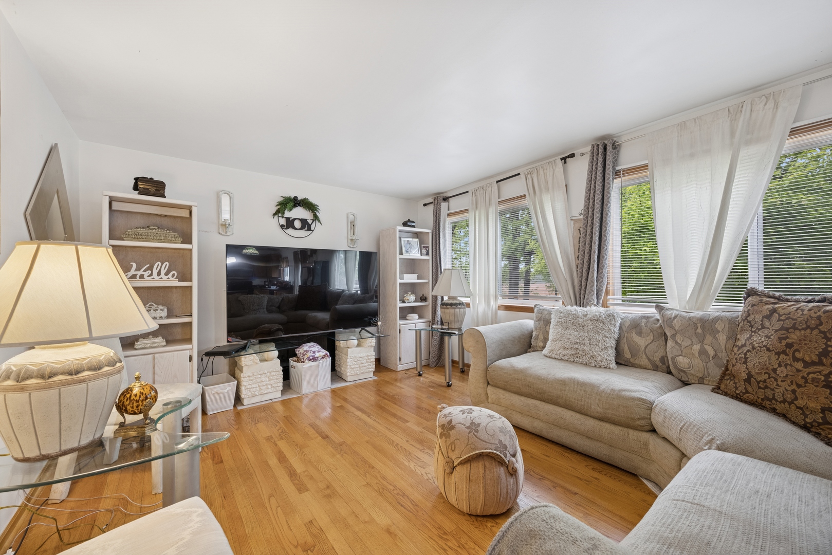 Hainesville, IL 60073