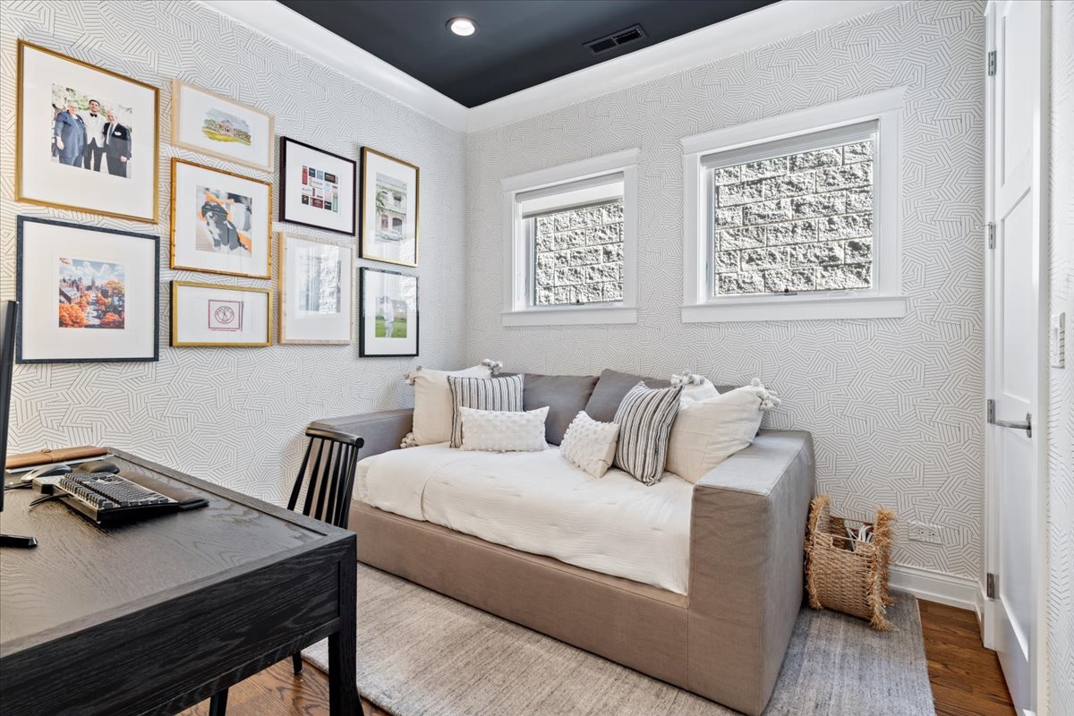 863 W Wrightwood Avenue #3, Chicago, IL 60614