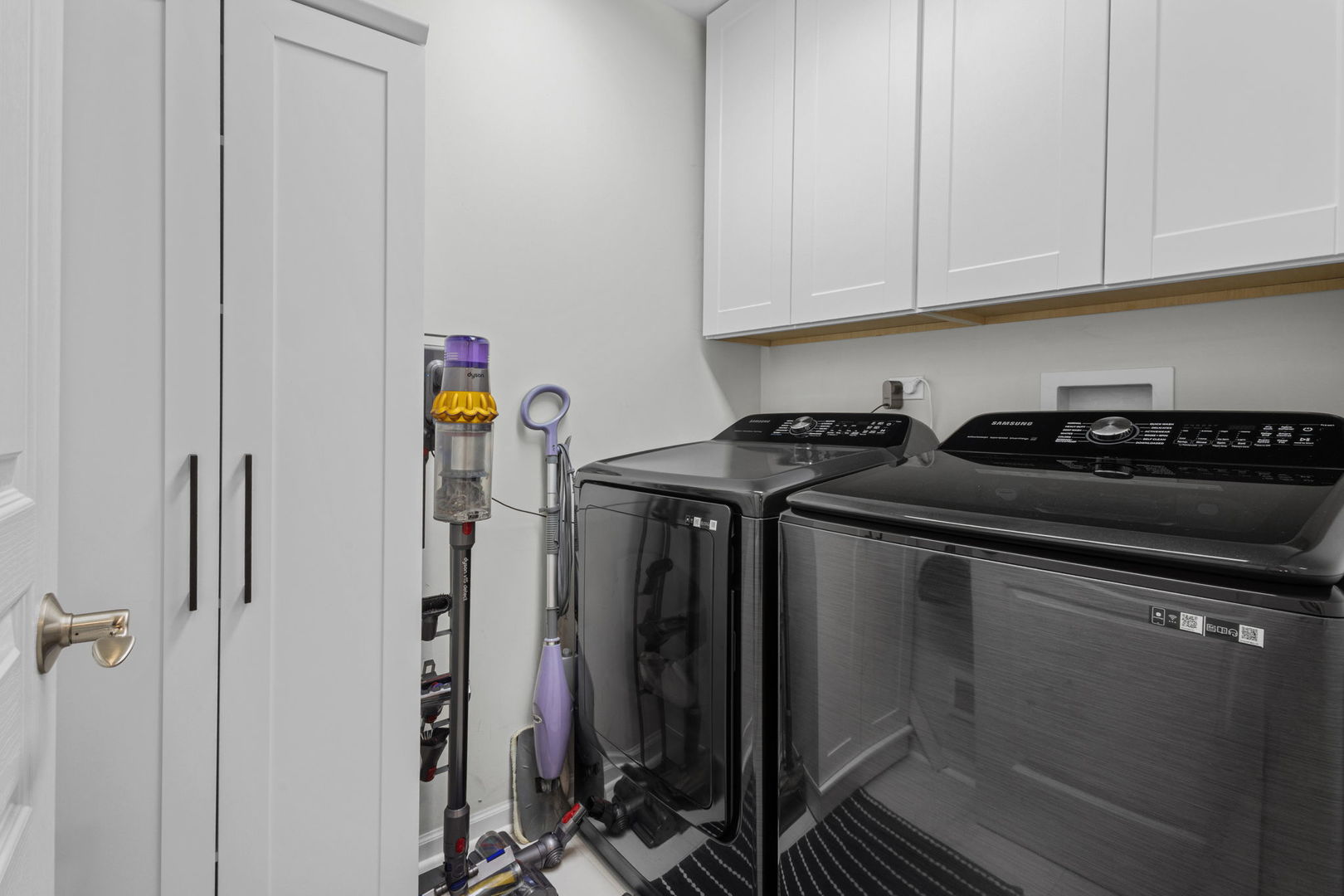 143 Bristol Lane #3, Wood Dale, IL 60191