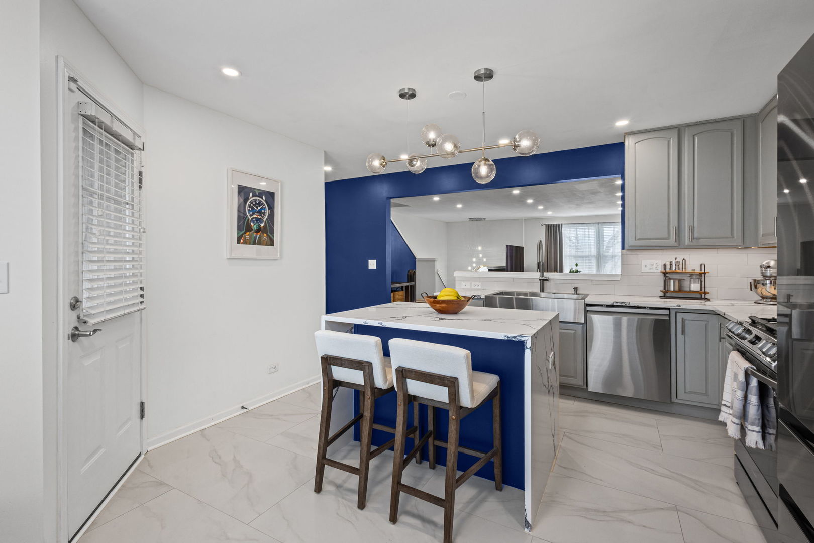 143 Bristol Lane #3, Wood Dale, IL 60191