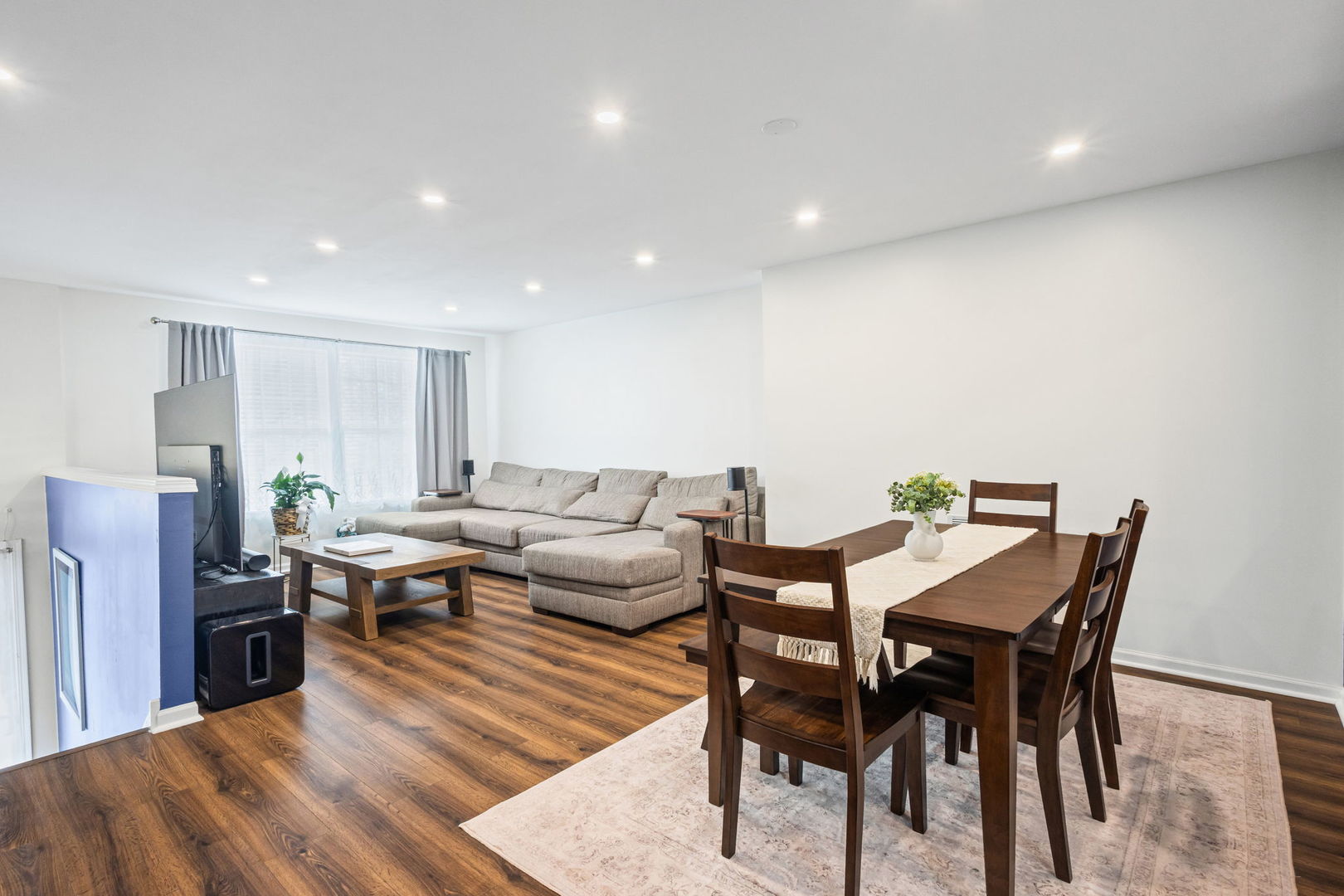 143 Bristol Lane #3, Wood Dale, IL 60191