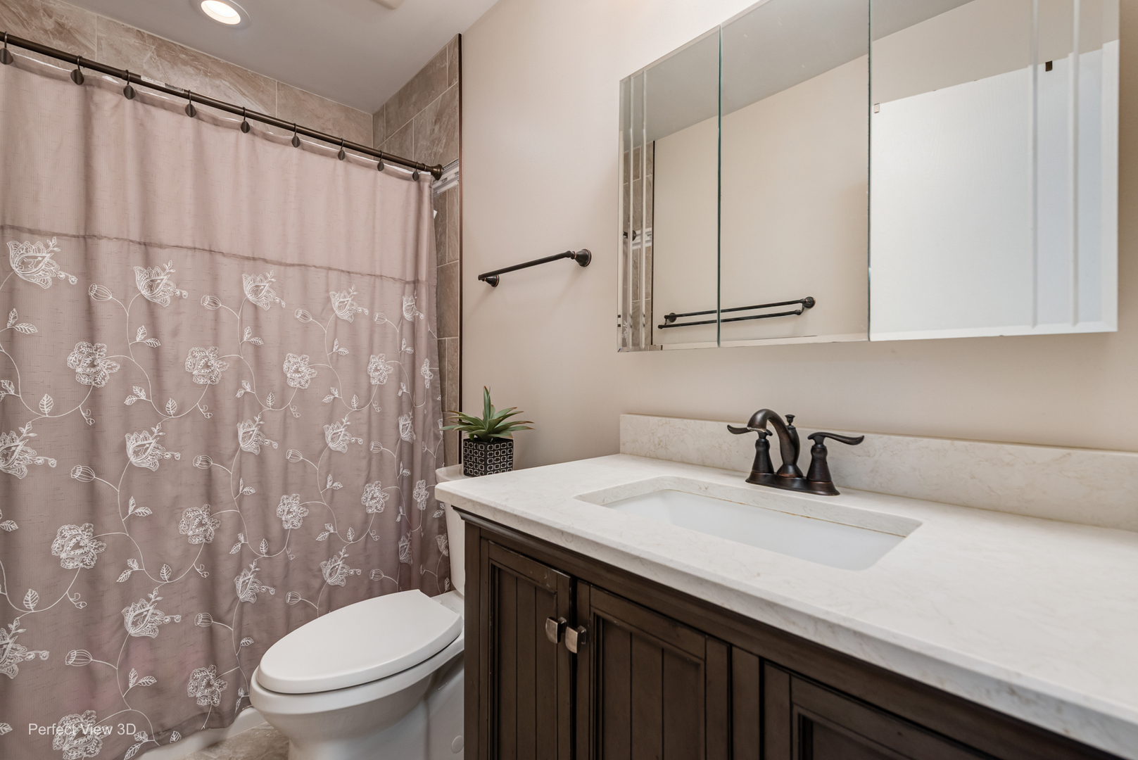 1148 Fulton Drive, Streamwood, IL 60107