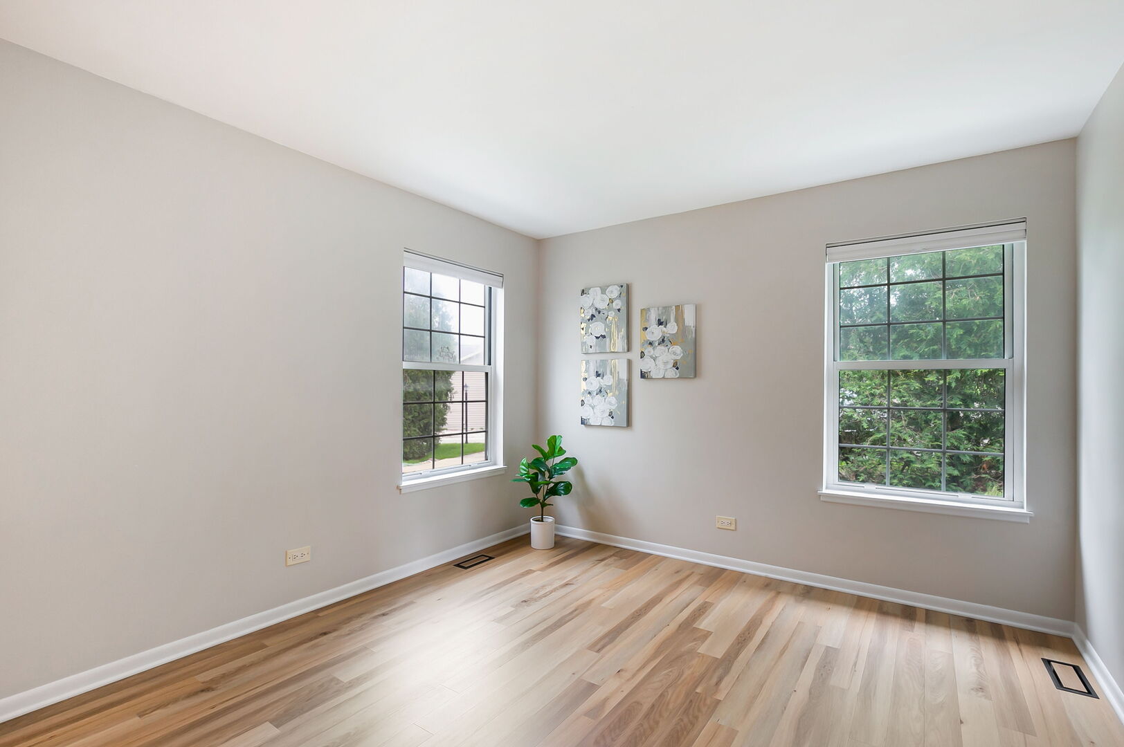 932 Chase Court, Gurnee, IL 60031